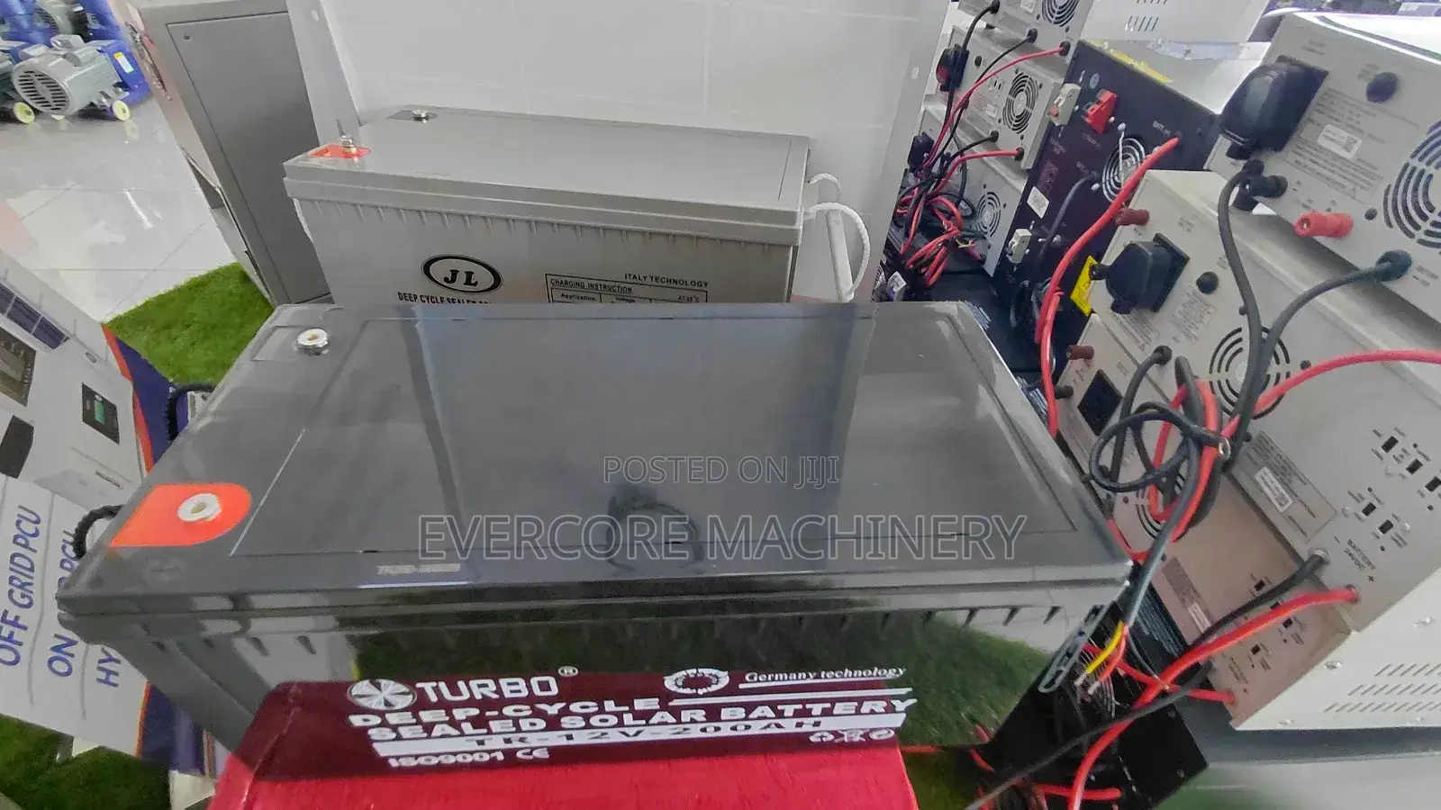 Heavy Duty 200ah Turbodeep Cycle Solar Battery .