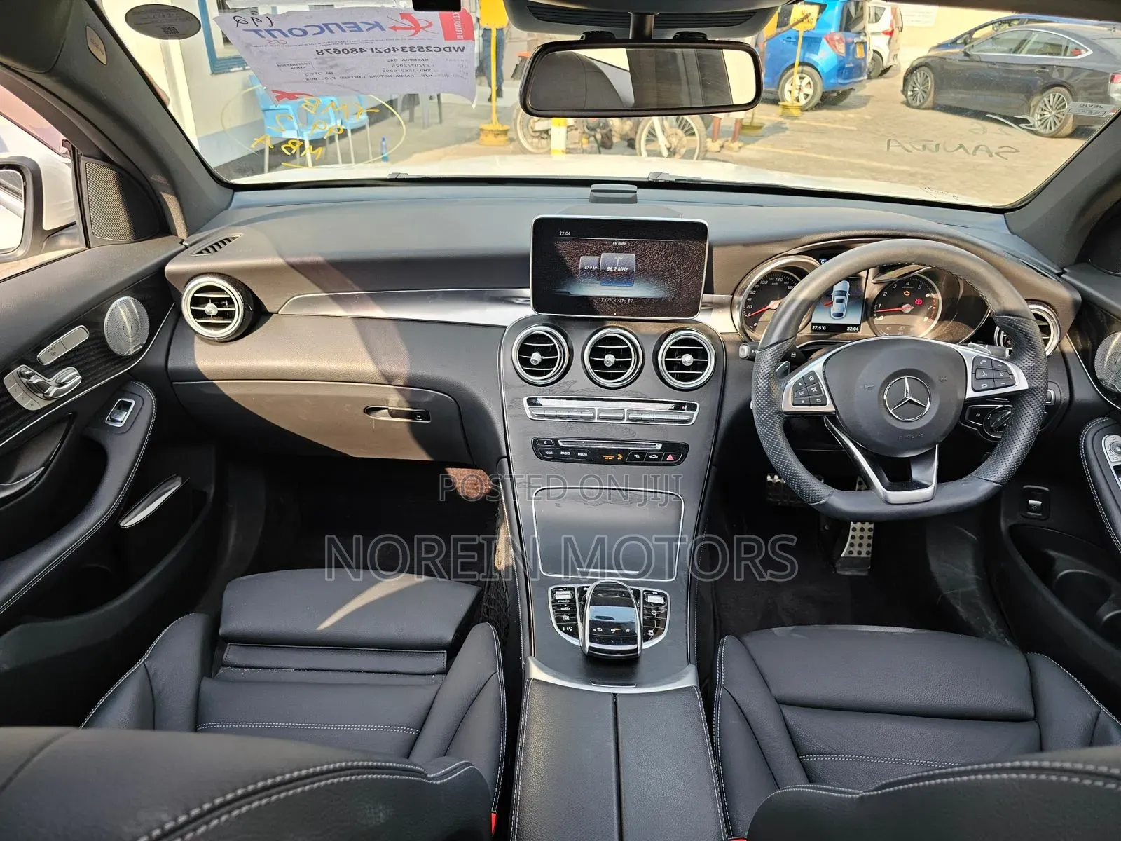 Mercedes-Benz GLC-Class 2020 Off white
