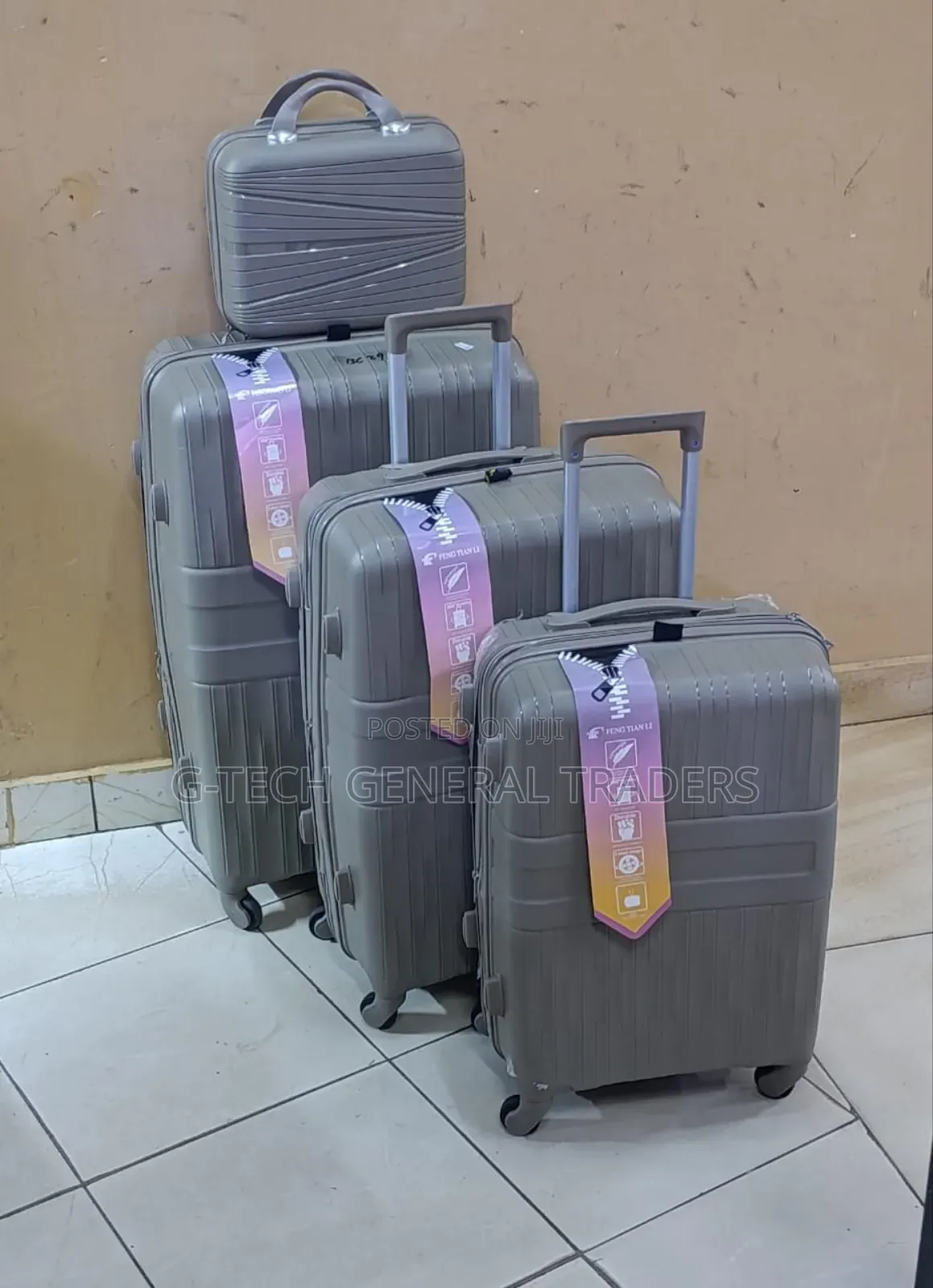 Luxurious Heavy Duty Double Zip Size 4in1 Rubber Suitcase