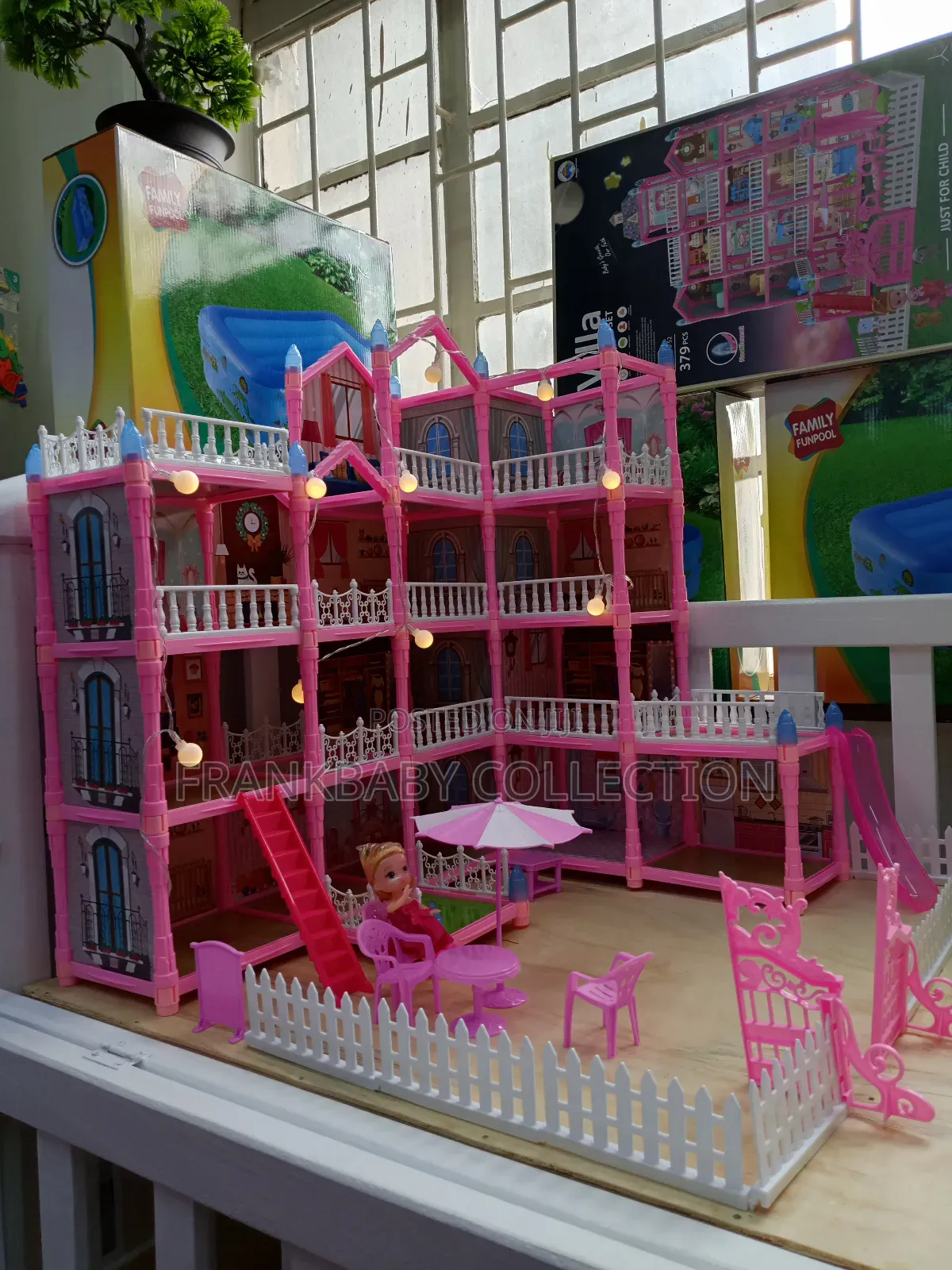 Lovely Princess Dollhouse