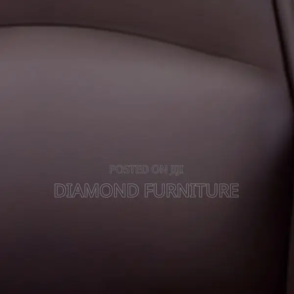 Office Furniture; Modern -Leather Office Chair – Stylish Comfortable