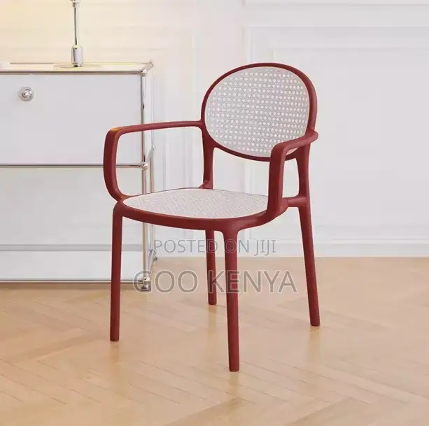 Outdoor Chair; Outdoor Plastic Armchair for Dining and Balcony