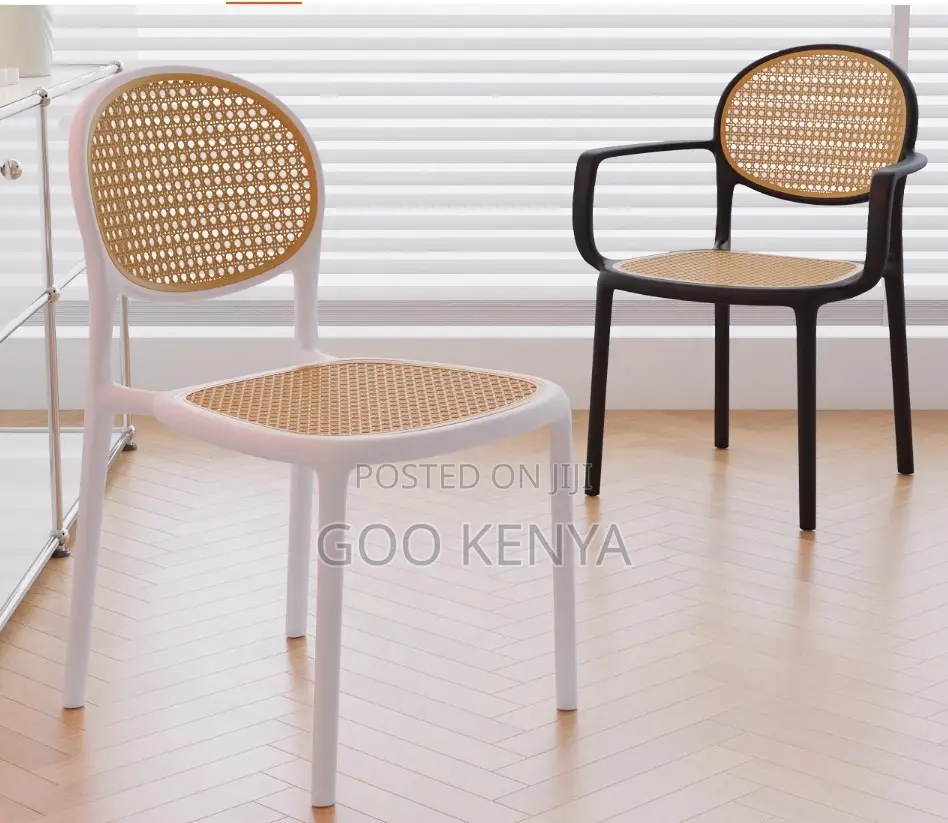 Outdoor Chair; Outdoor Plastic Armchair for Dining and Balcony