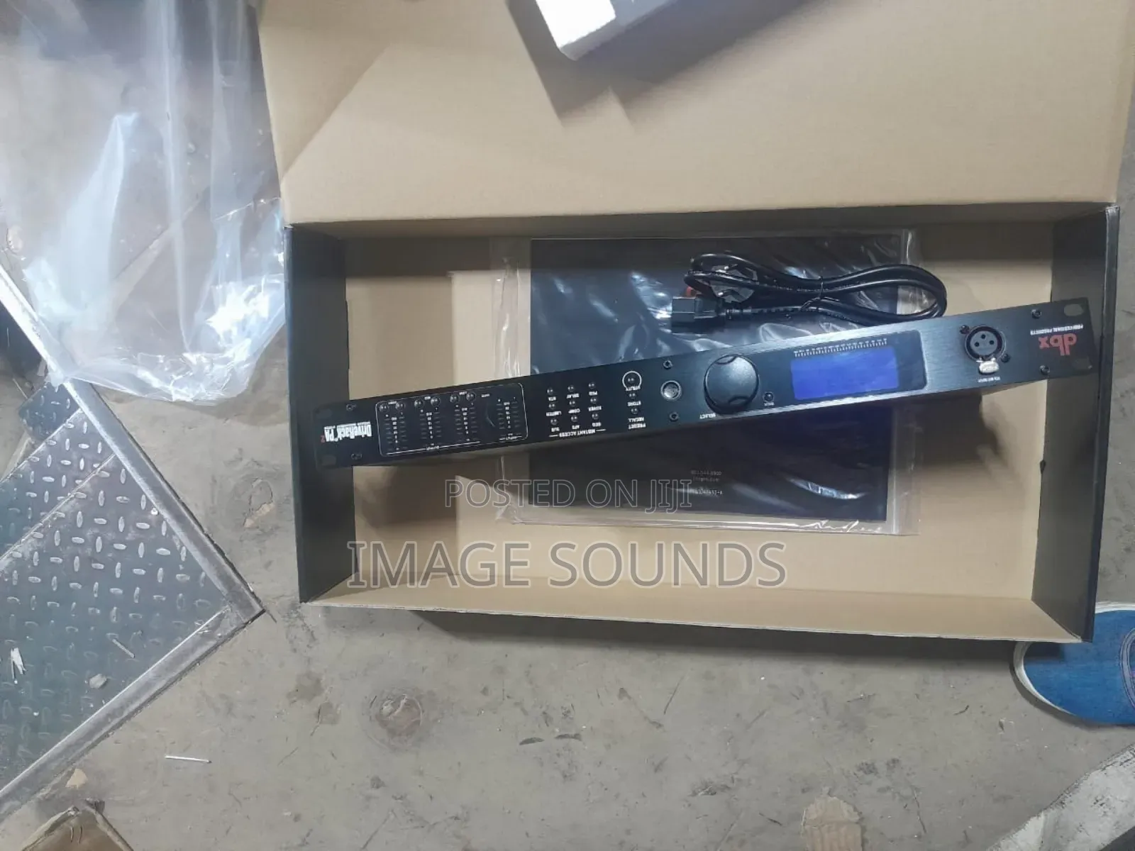 DBX Driverack Pa2 Loudspeaker Management System.
