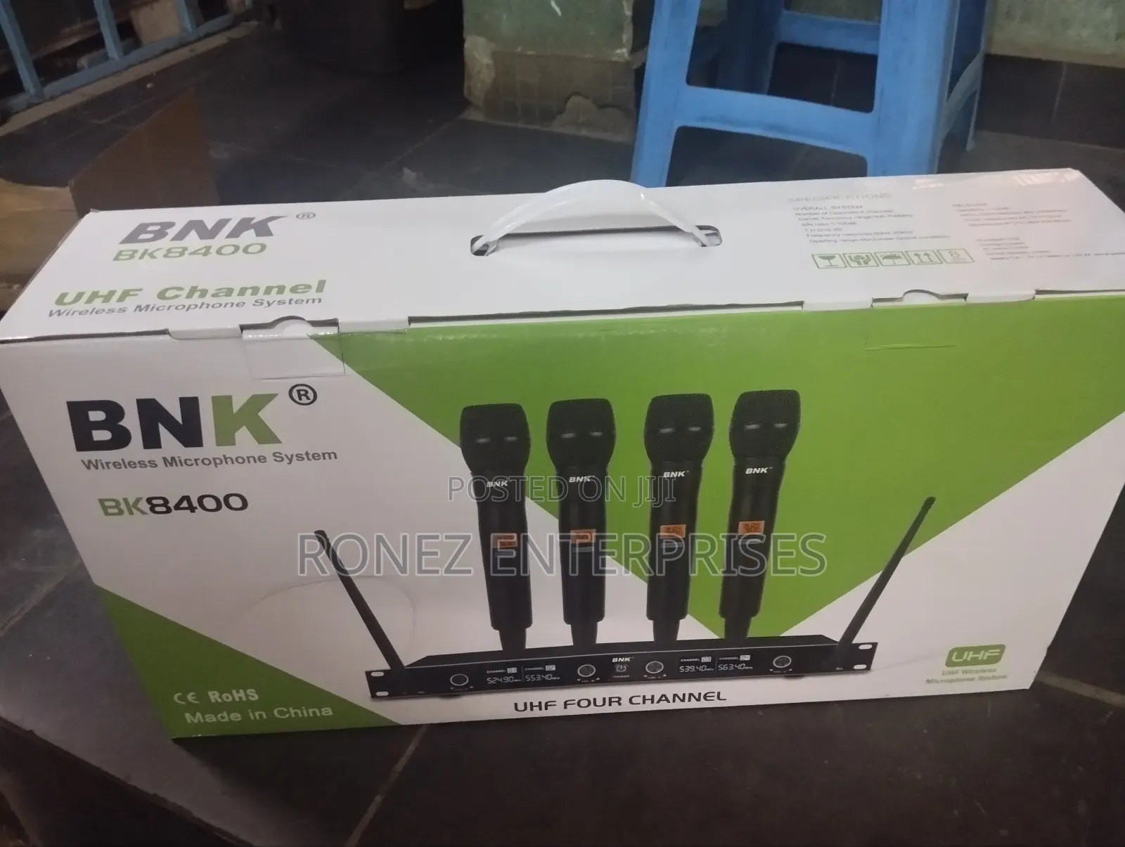 Uhf 4 Channel BNK Wireless Microphone