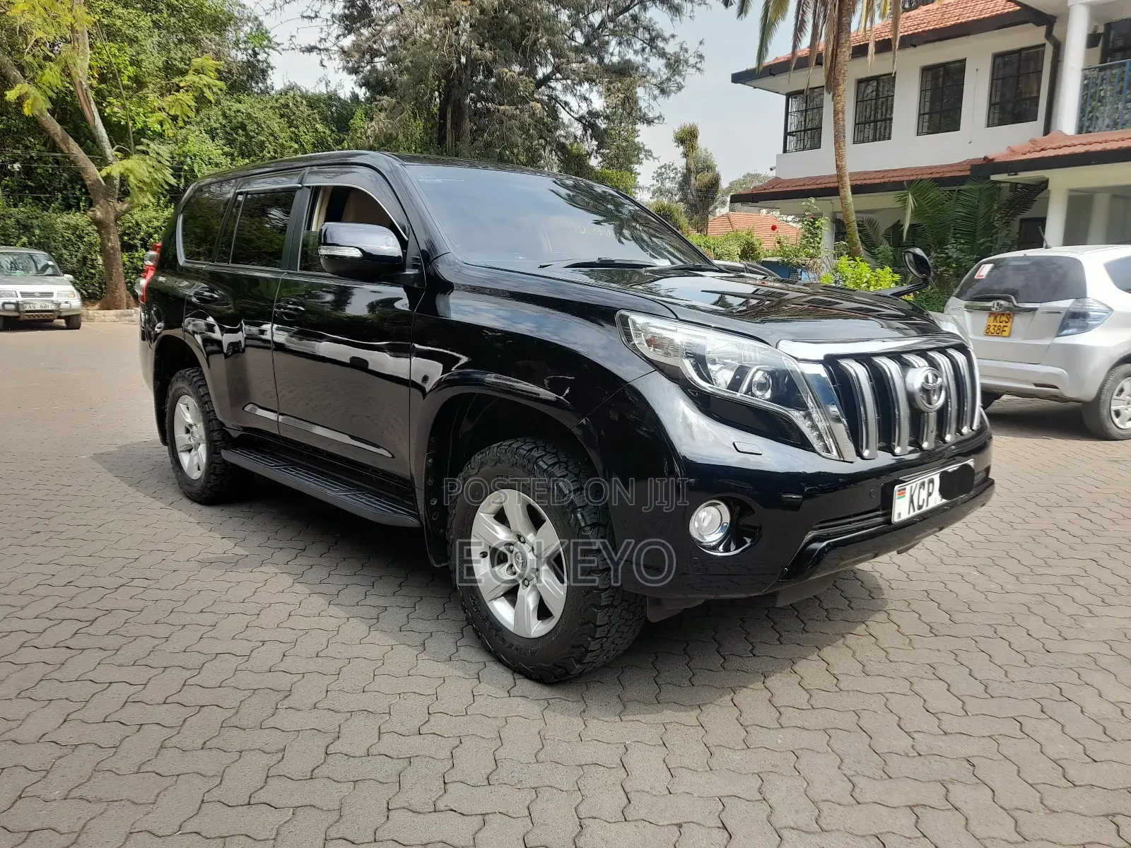 Toyota Land Cruiser Prado 2.8 D-4D 2016 Black