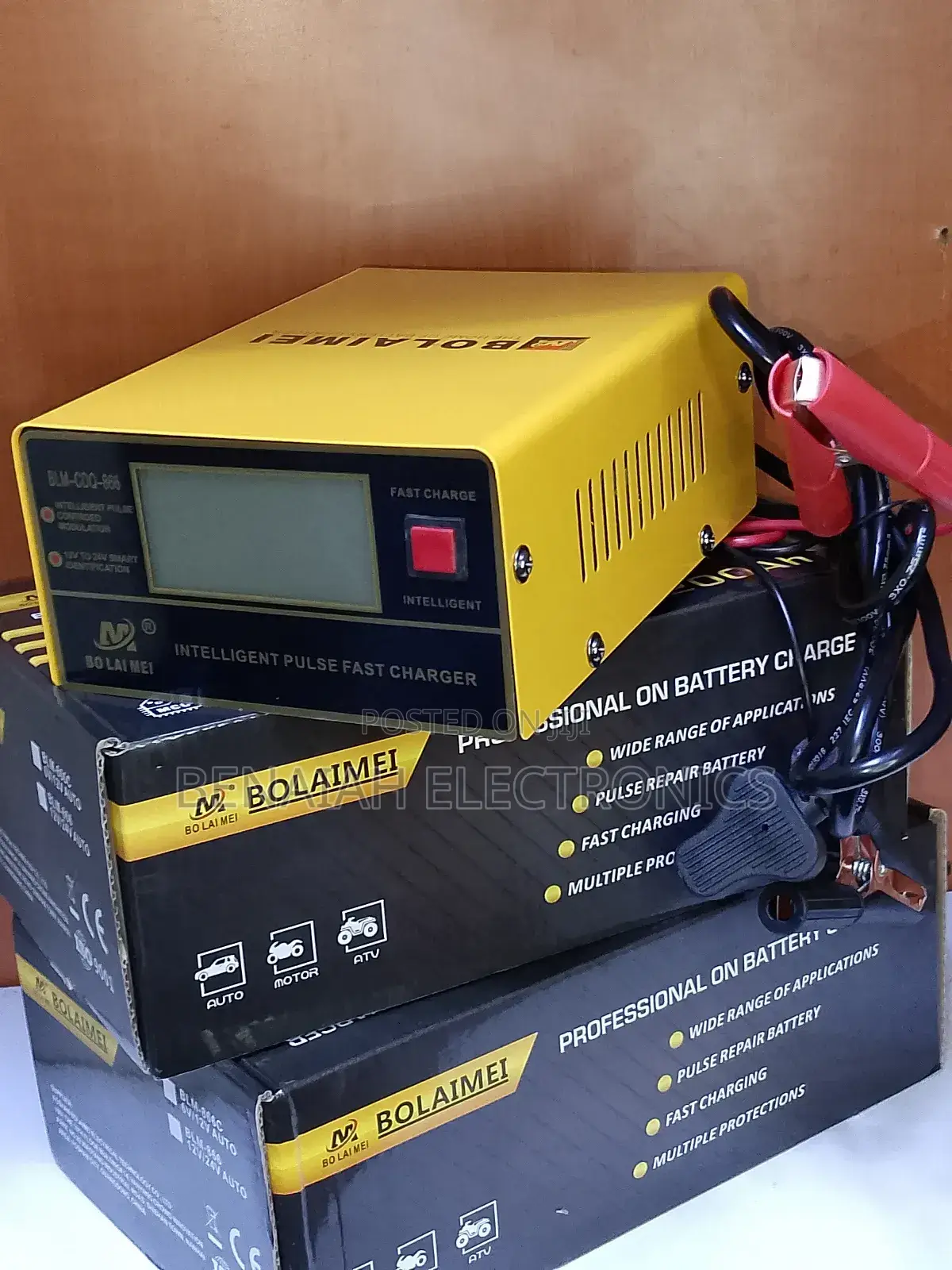 Vehicle Battery Charger 3-200ah