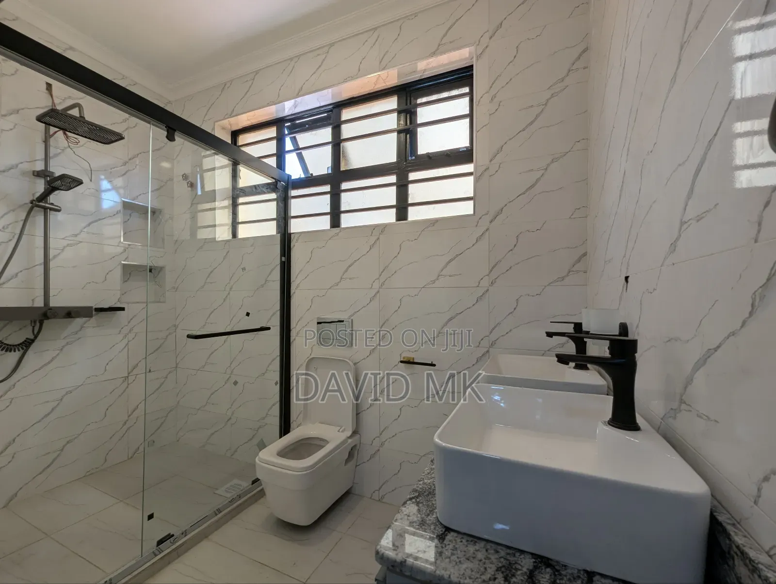 4bdrm Maisonette in Membley for sale