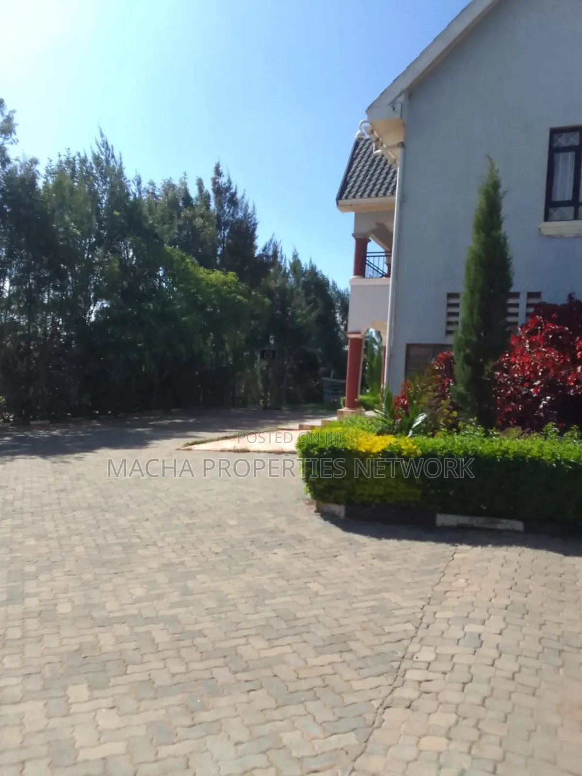 Furnished 4bdrm Maisonette in Mua for sale