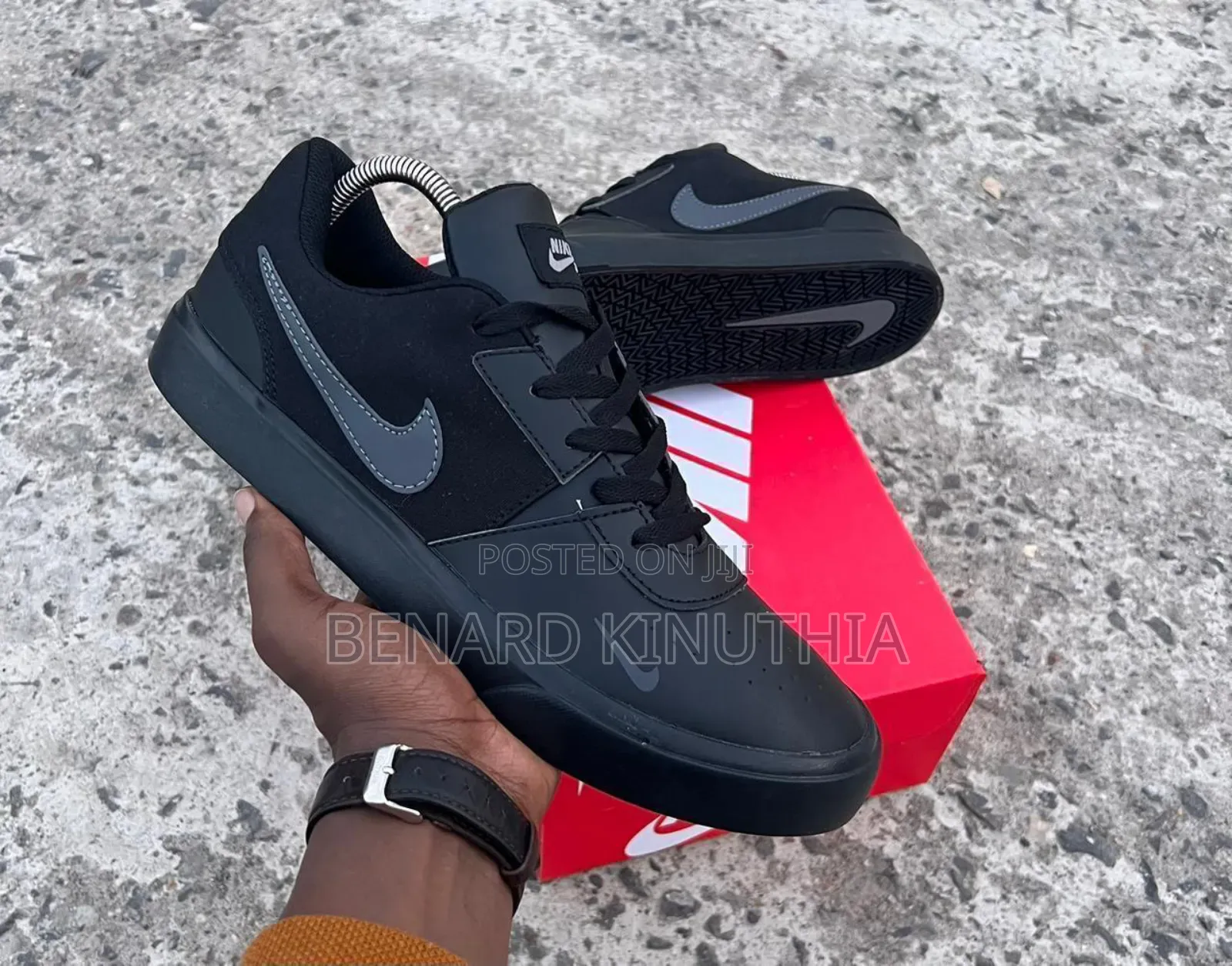 Sb Chron Leather