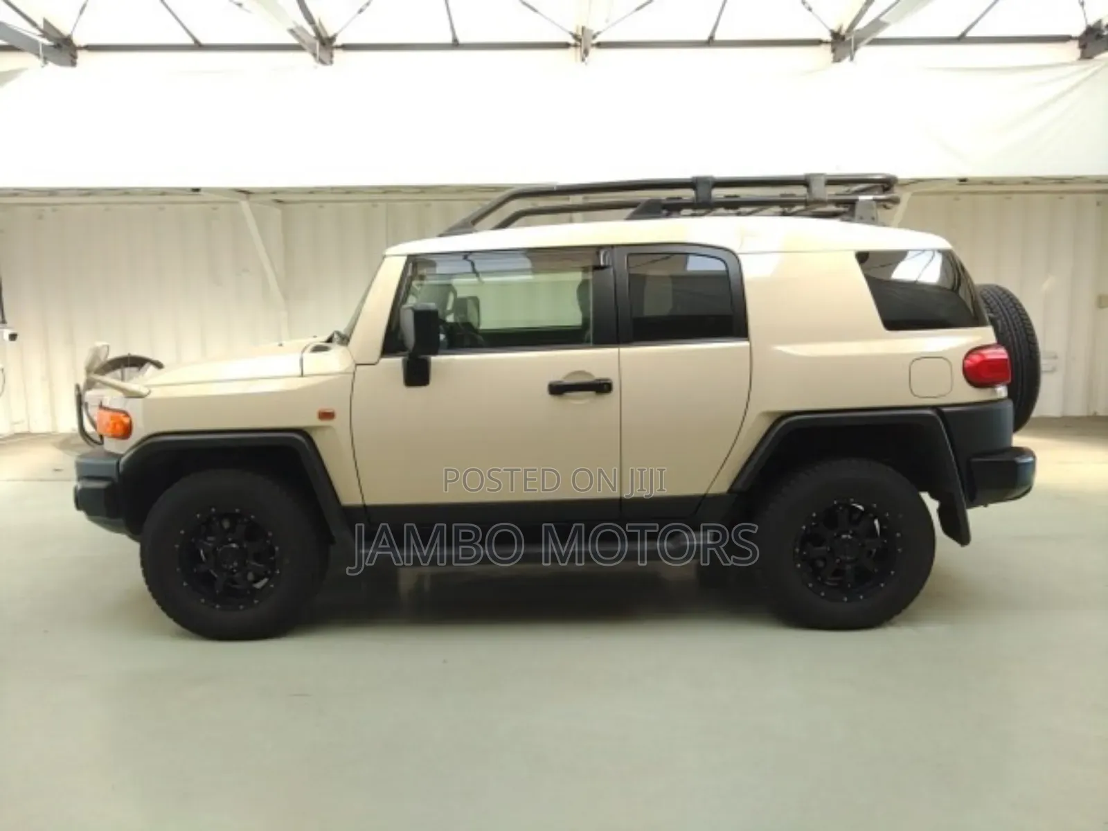 Toyota FJ Cruiser 2018 Ivory