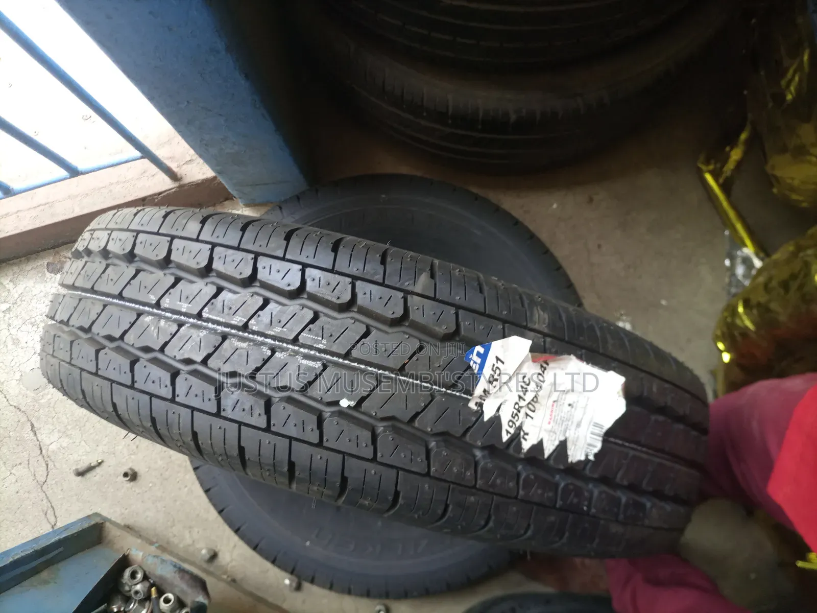 195r14c Falken Tyres