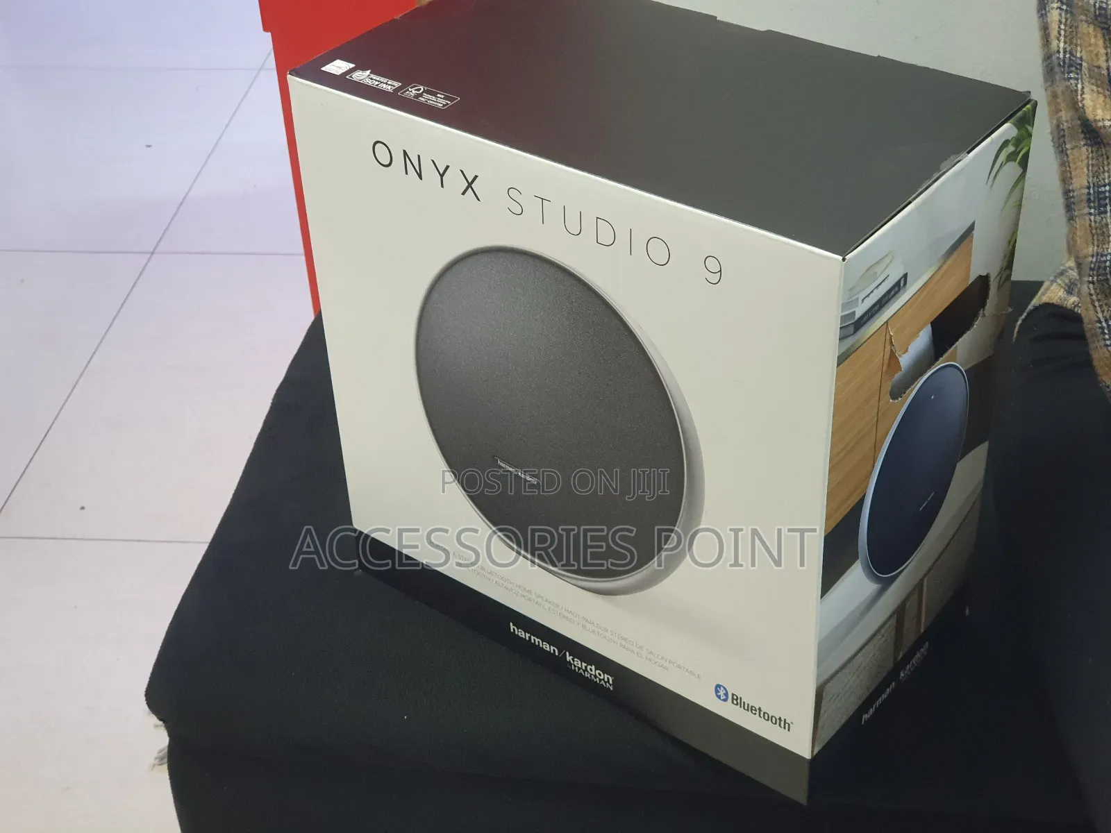 Harman Kardon Onyx Studio 9 (1 Year Warranty)