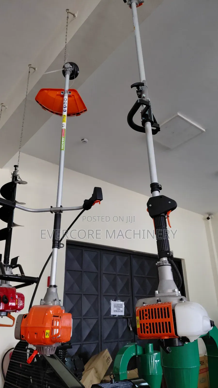 Heavy Duty Shoulder Pack Brushcutter With Accessories.