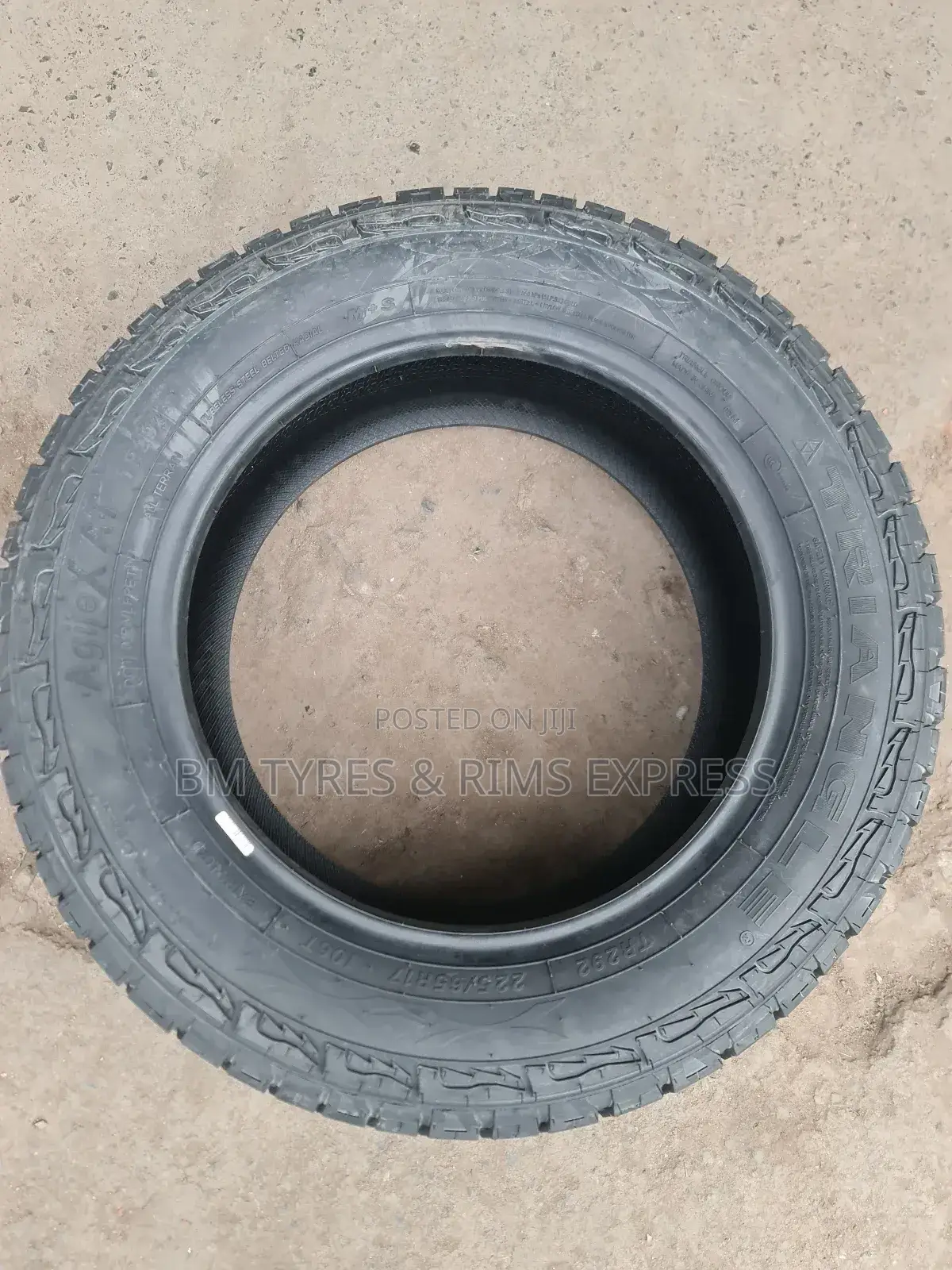 225 /65 R17 Triangle Tyres (All Terrrain) Agile X)