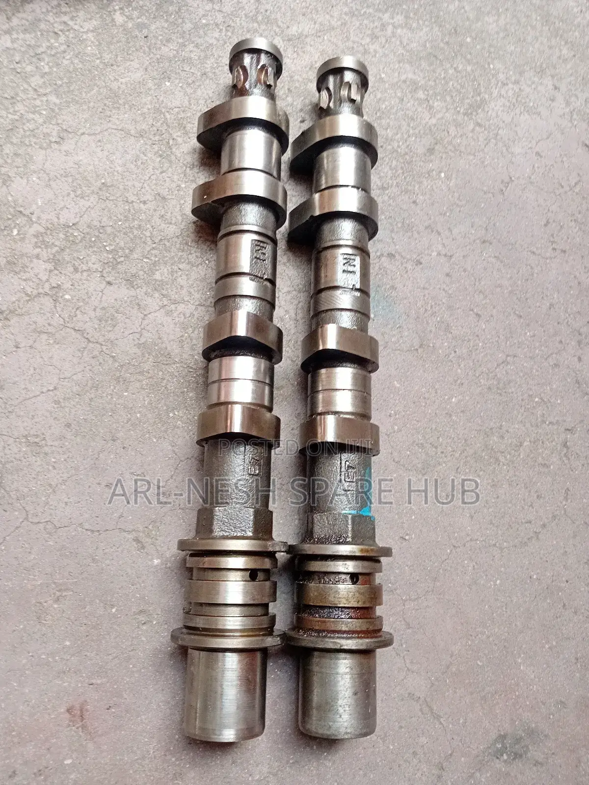 Subaru Ej20 Engine Left Exhaust Cam Shafts