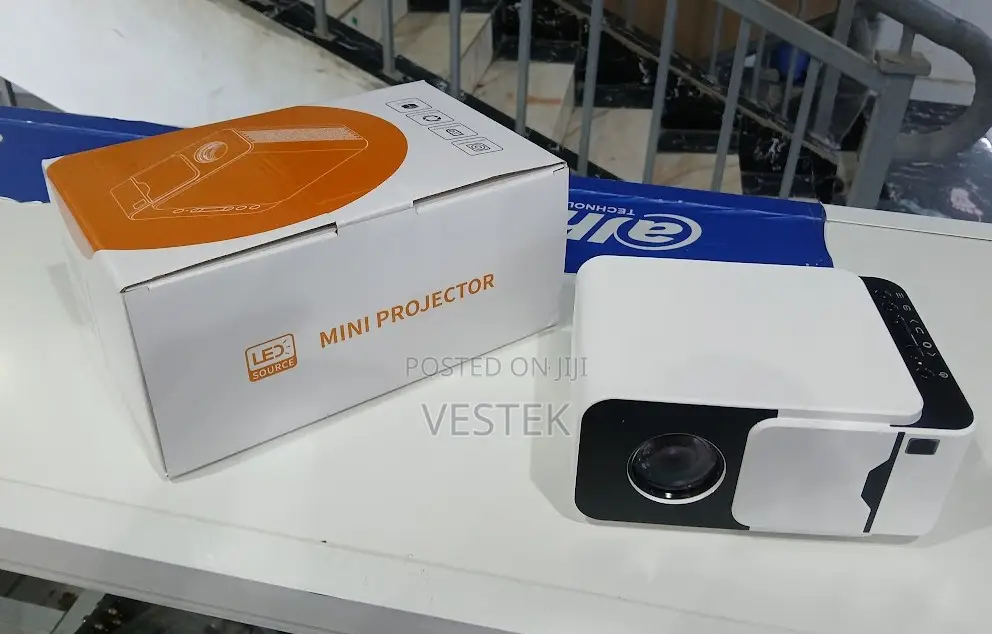 T5mini Original Full Hd Projector Android13 1080p Home Theater Beamer
