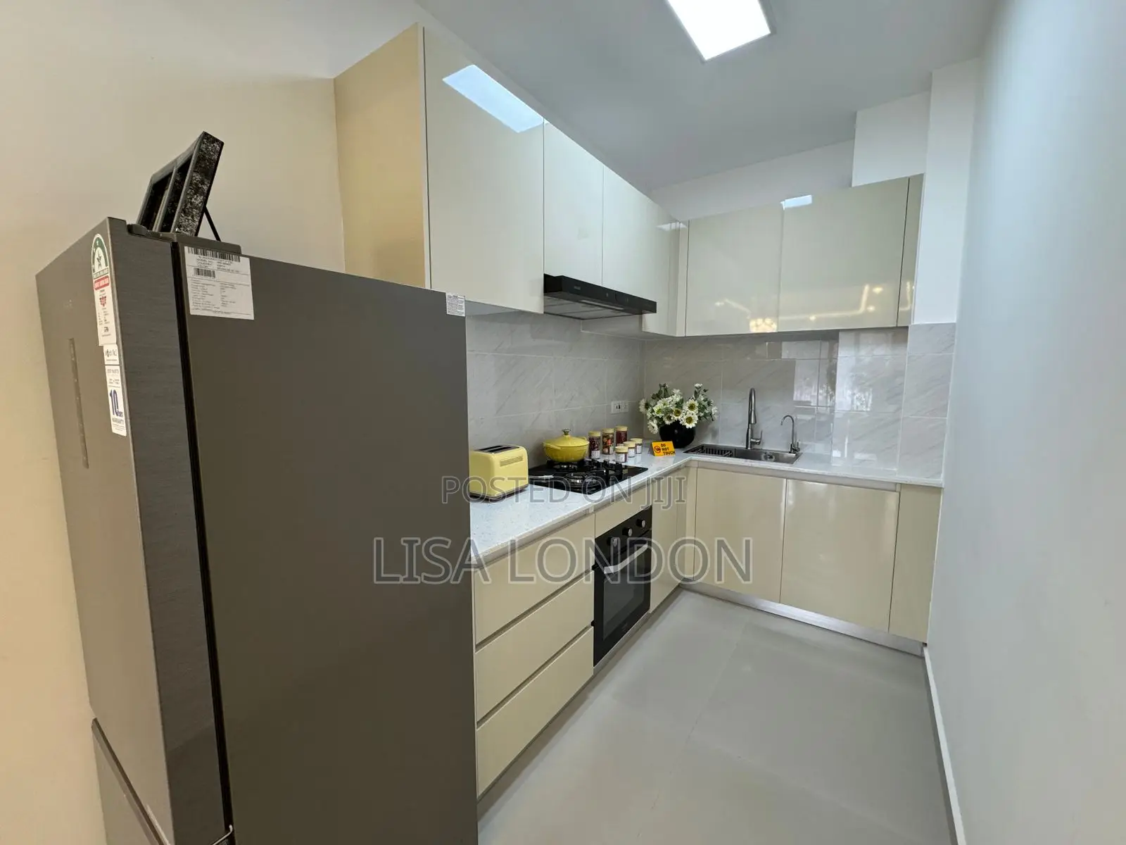 2bdrm Apartment in Valley Arcade for sale
