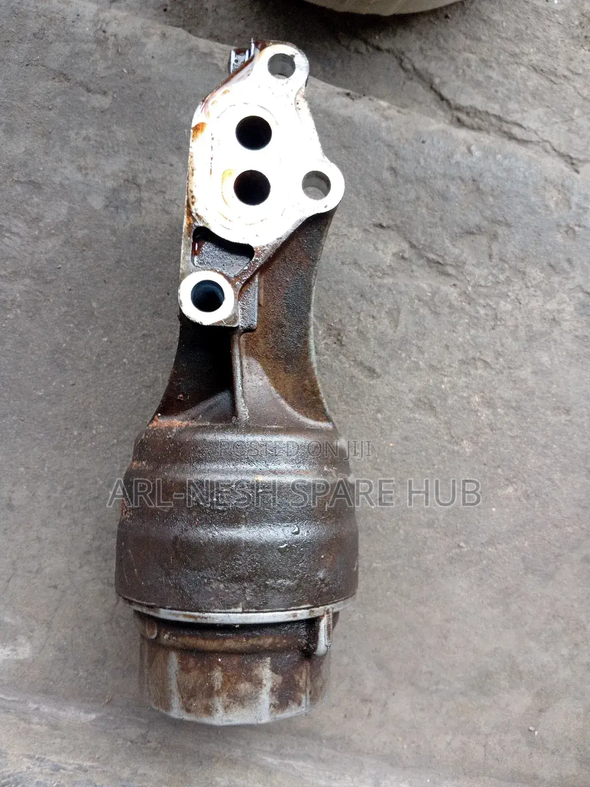 Toyota Vits Ikr Engine Oil Filter Housing