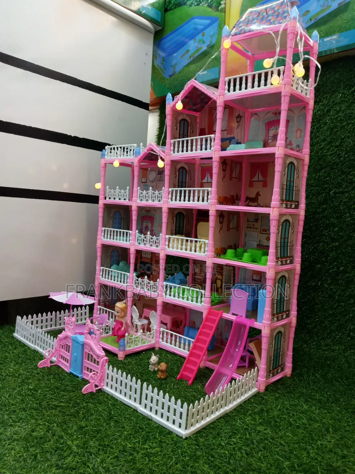 Beautiful Girl Princess Dollhouse