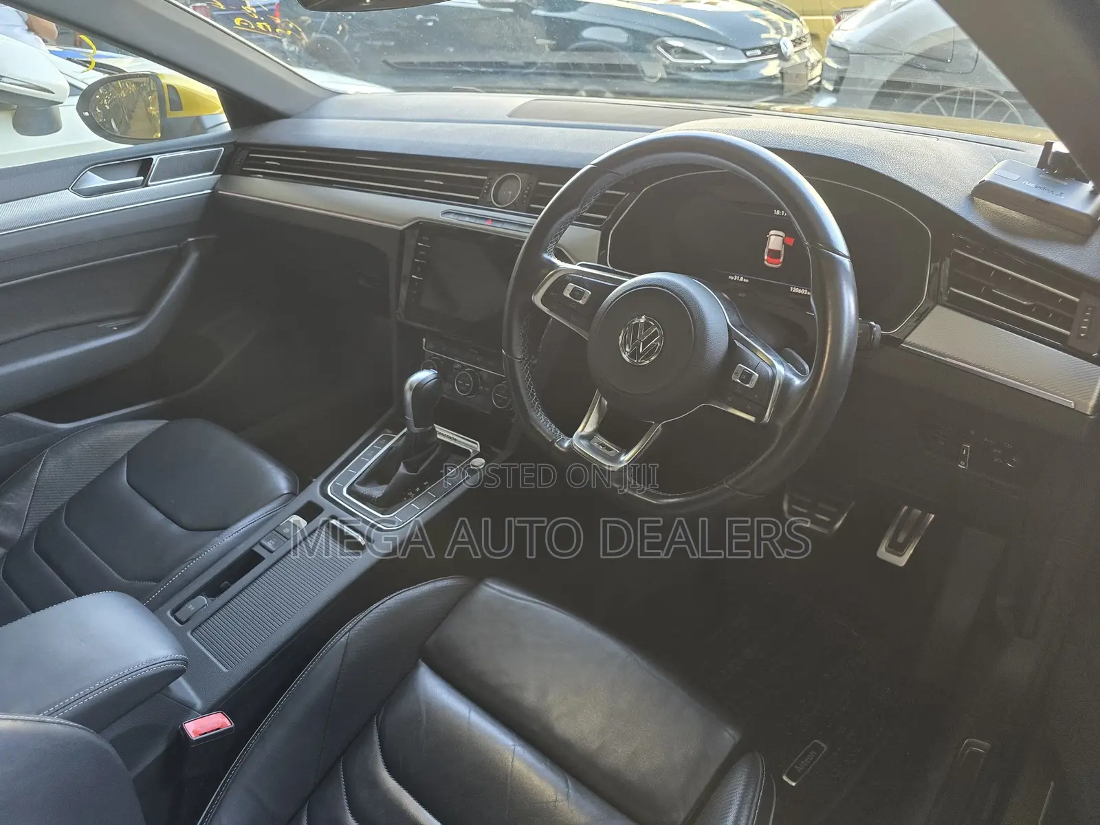 Volkswagen Arteon 2019 Yellow