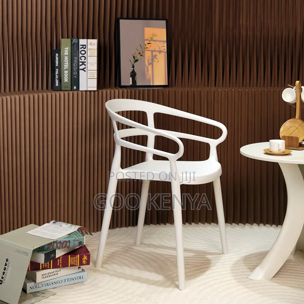 Garden Chair; Heavy-Duty Stackable Plastic Event Chair