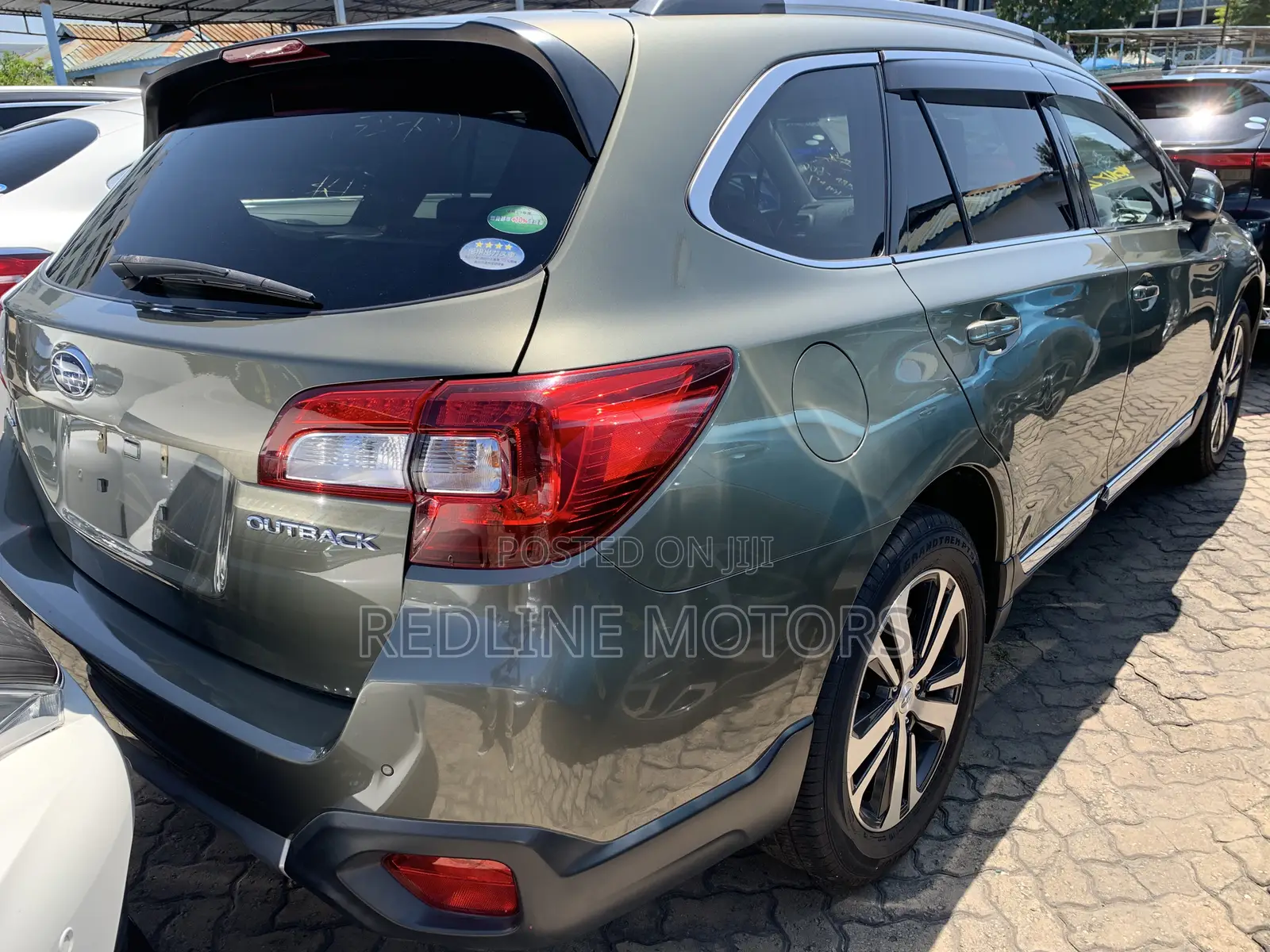 Subaru Outback 2.5i Premium AWD 2018 Green