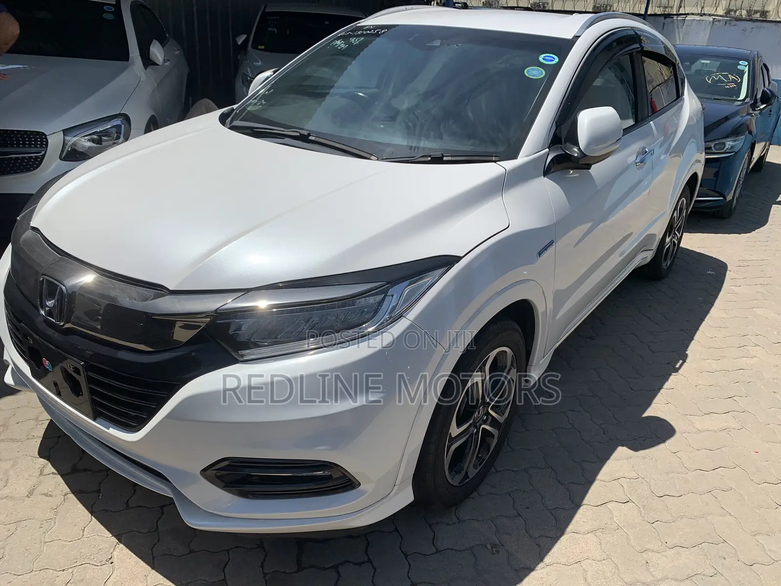 Honda Vezel 1.5 Hybrid 2WD 2018 White