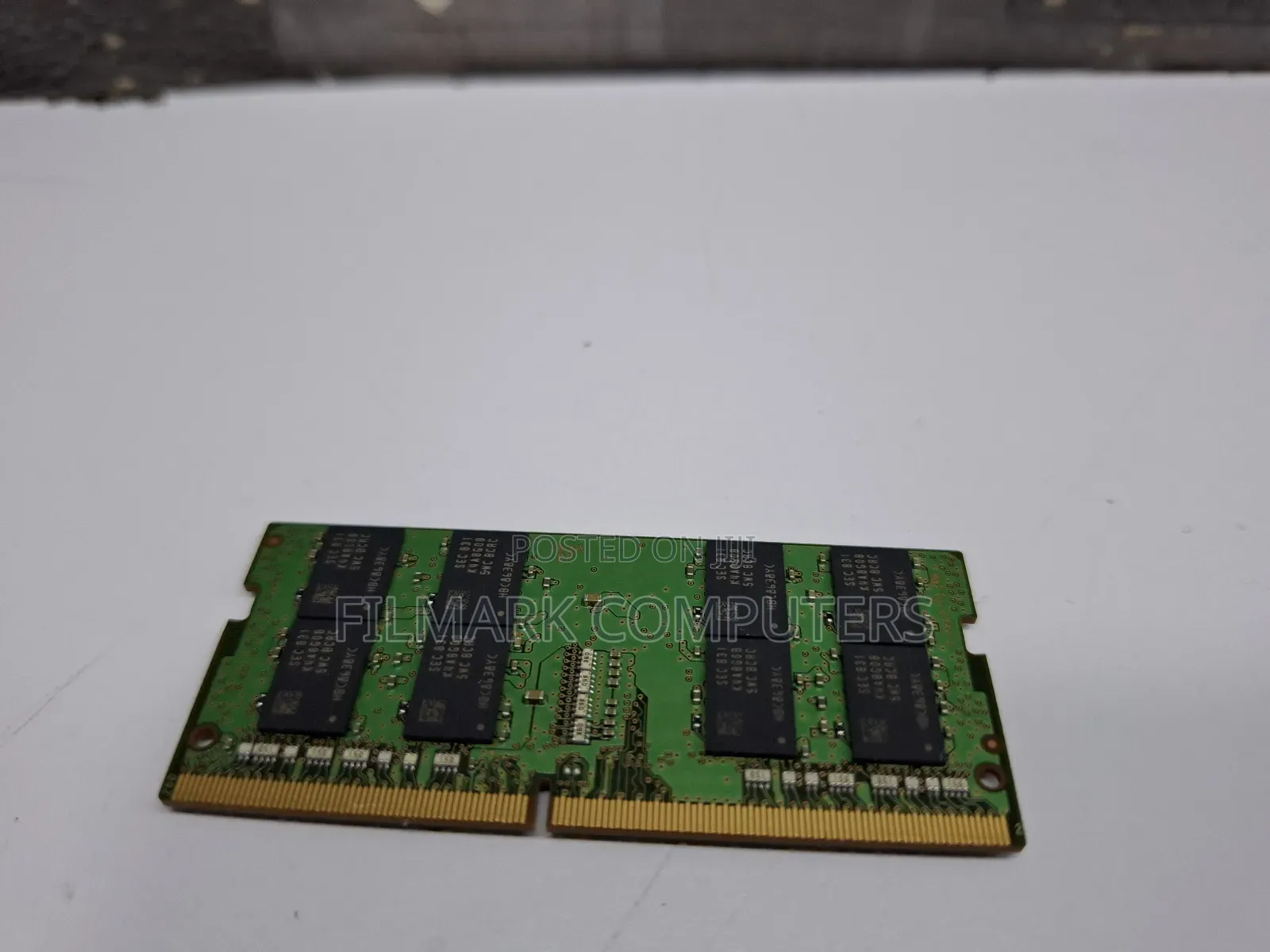 Samsung 16gb Ddr4 2400mhz 2rx8 Pc4-2400t 260 Pin Sodimm