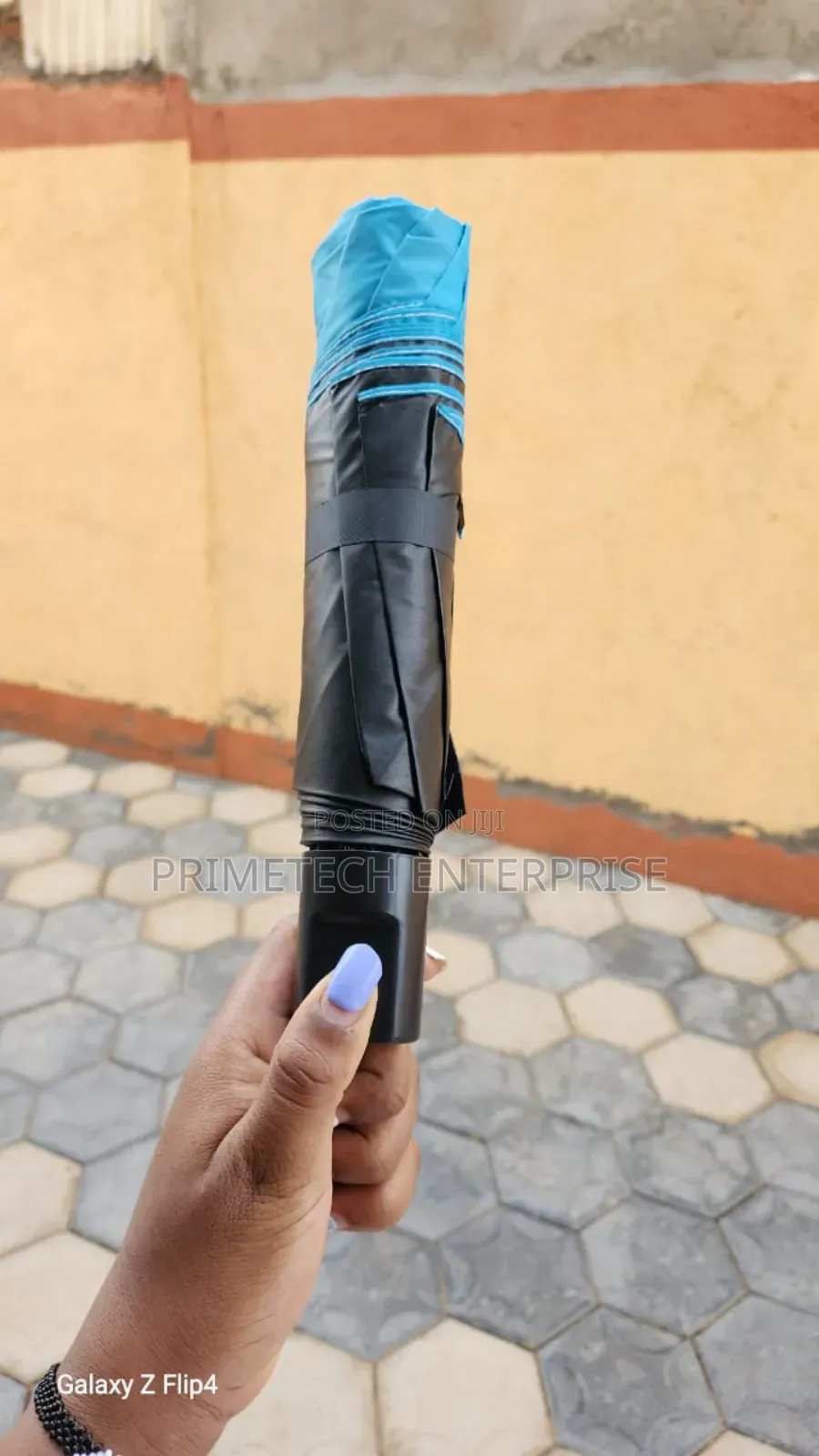 8 Ribs Travel Rain/Sun Umbrella -Windoroof