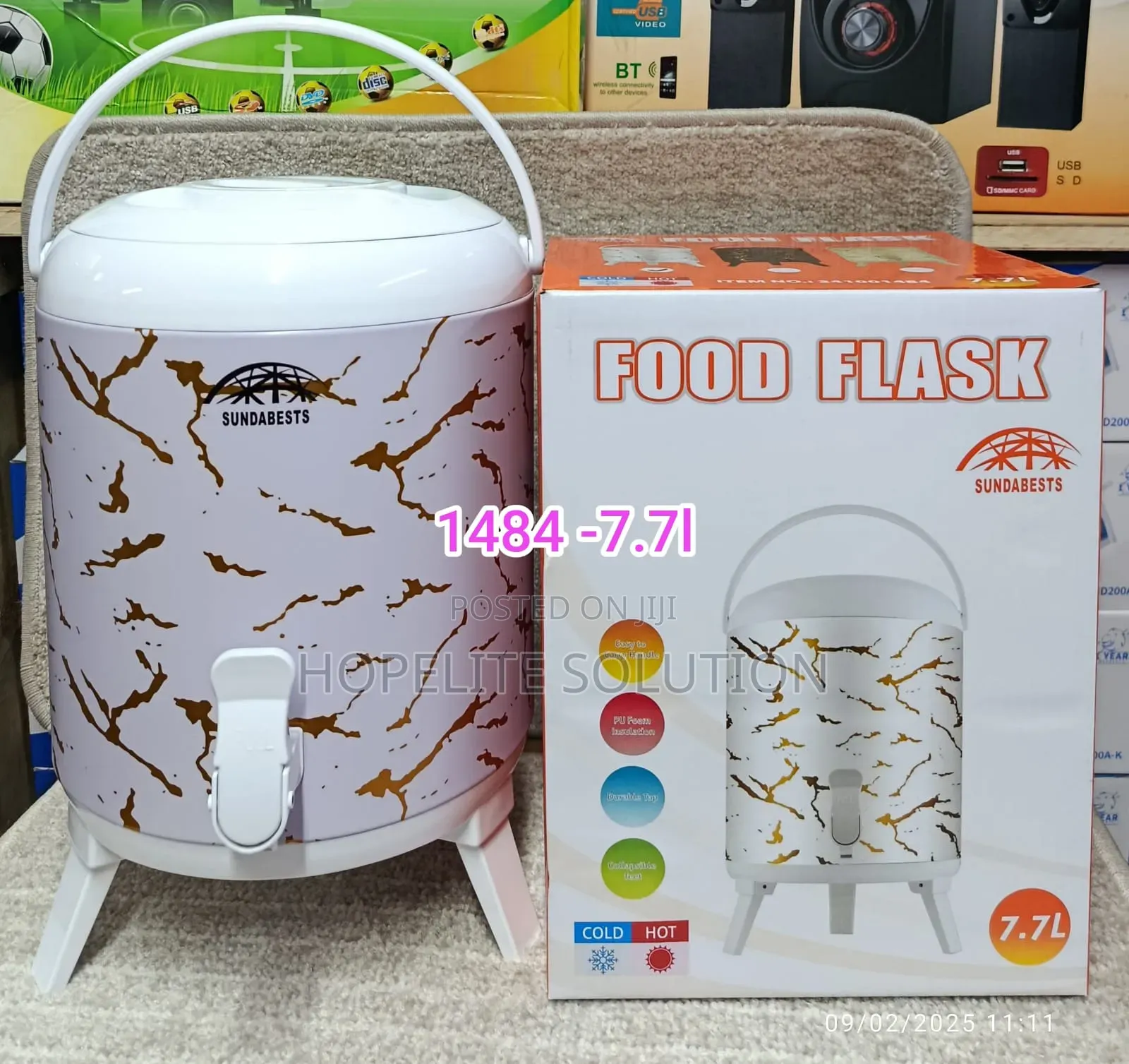 7.7 Marble Tea Urn