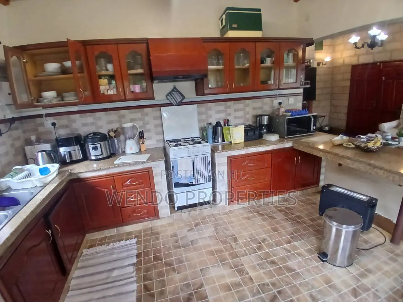 Furnished 2bdrm House in Karen C for rent