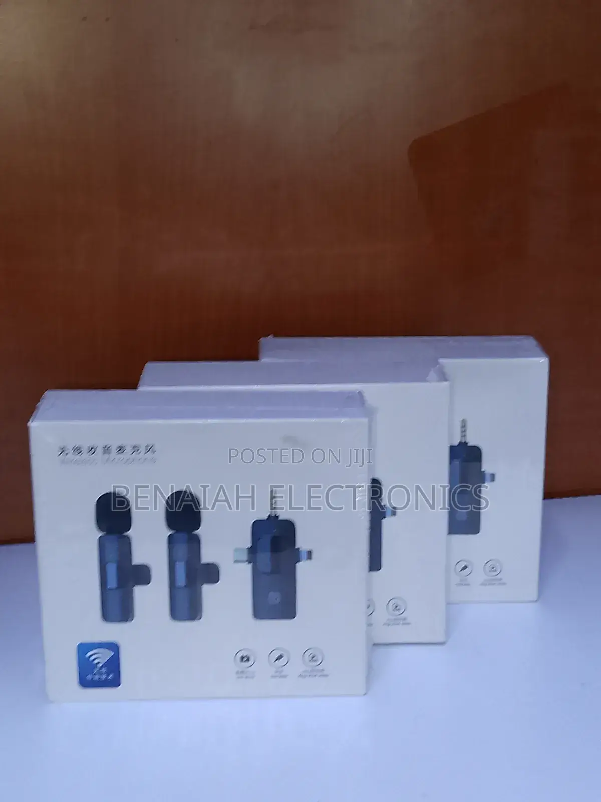 Wireless Universal Phone Microphone for Excellent Service