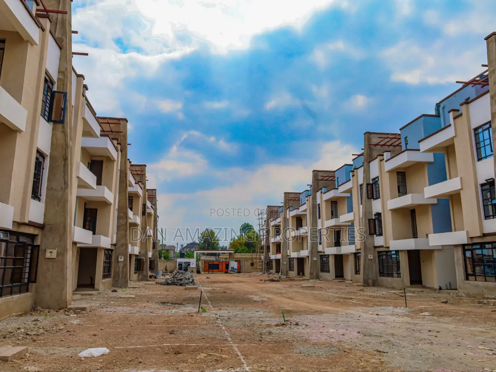 4bdrm Maisonette in Ruiru Plus Dsq, Kamakis for sale