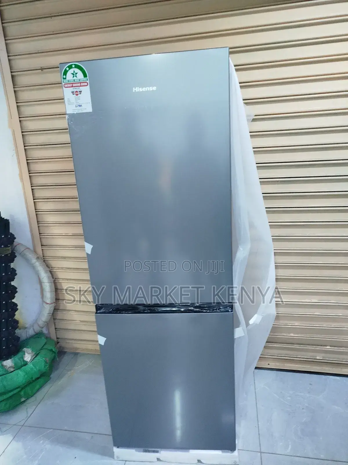 Brand New Hisense Fridge Ref 226 Dr