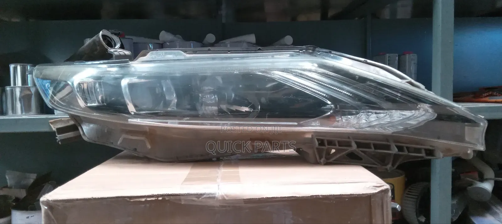 Right Hand Side Toyota Harrier Headlight