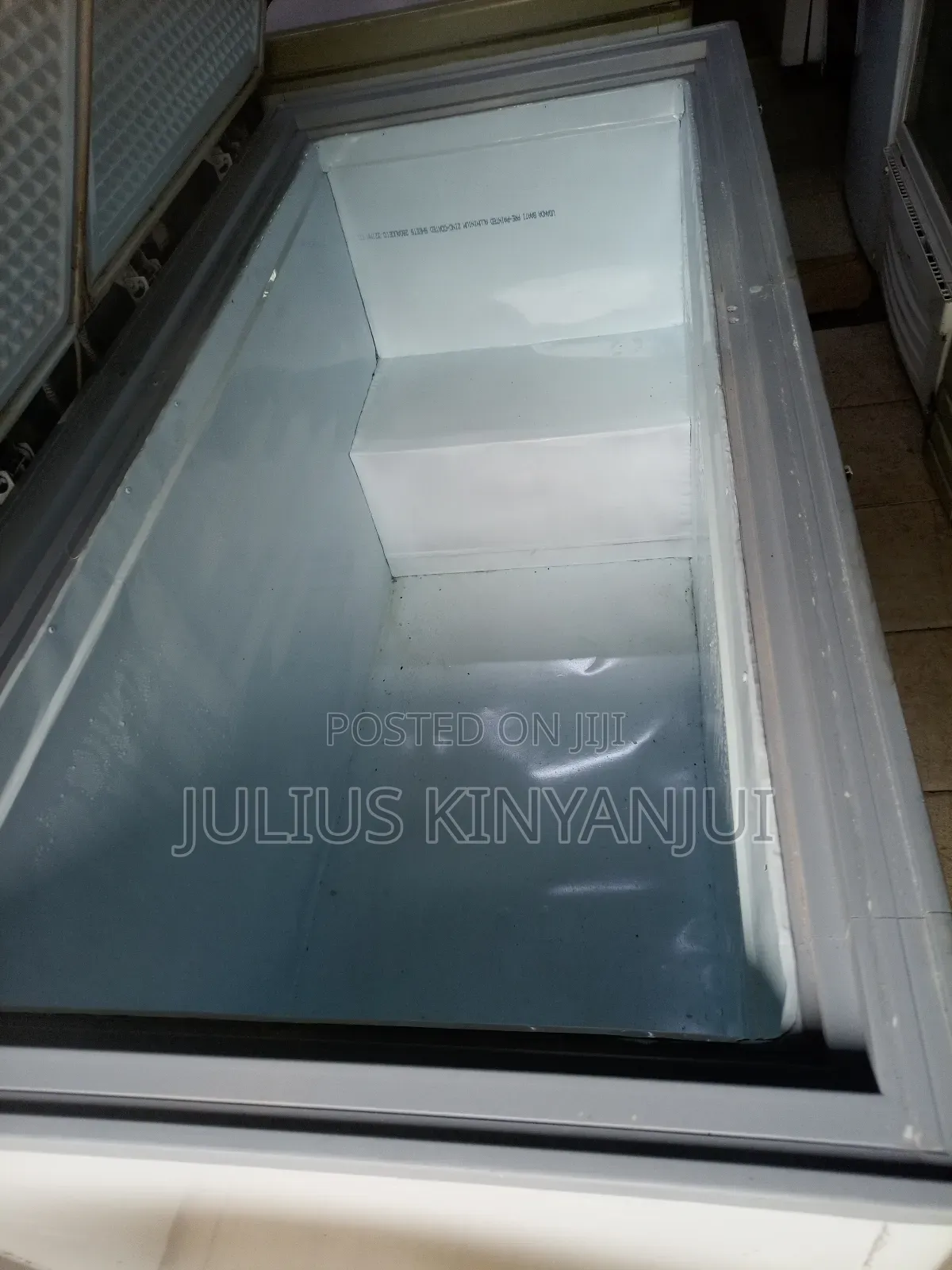 Two Doors Chest Freezer 500l