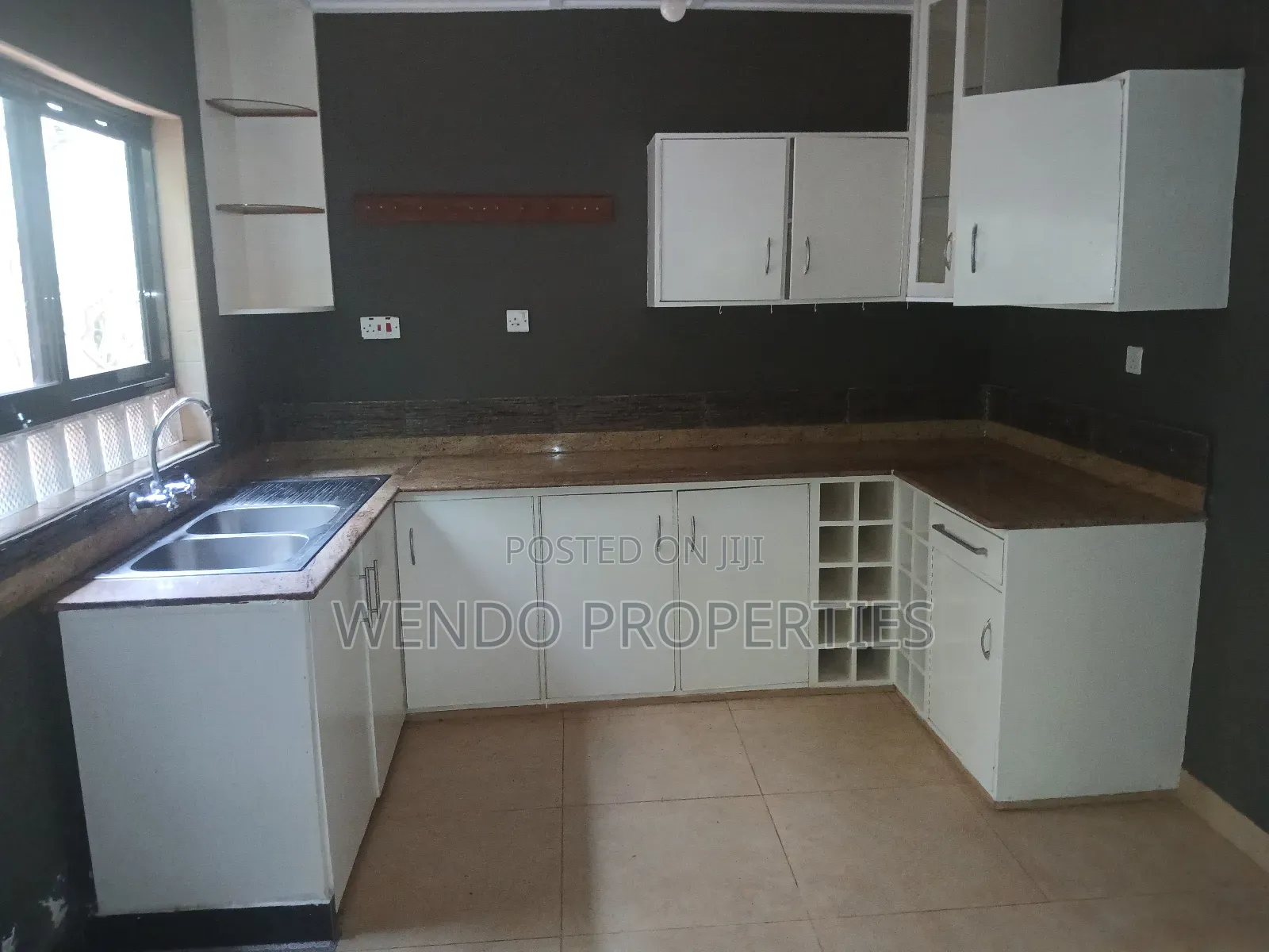 3bdrm Bungalow in Karen for rent