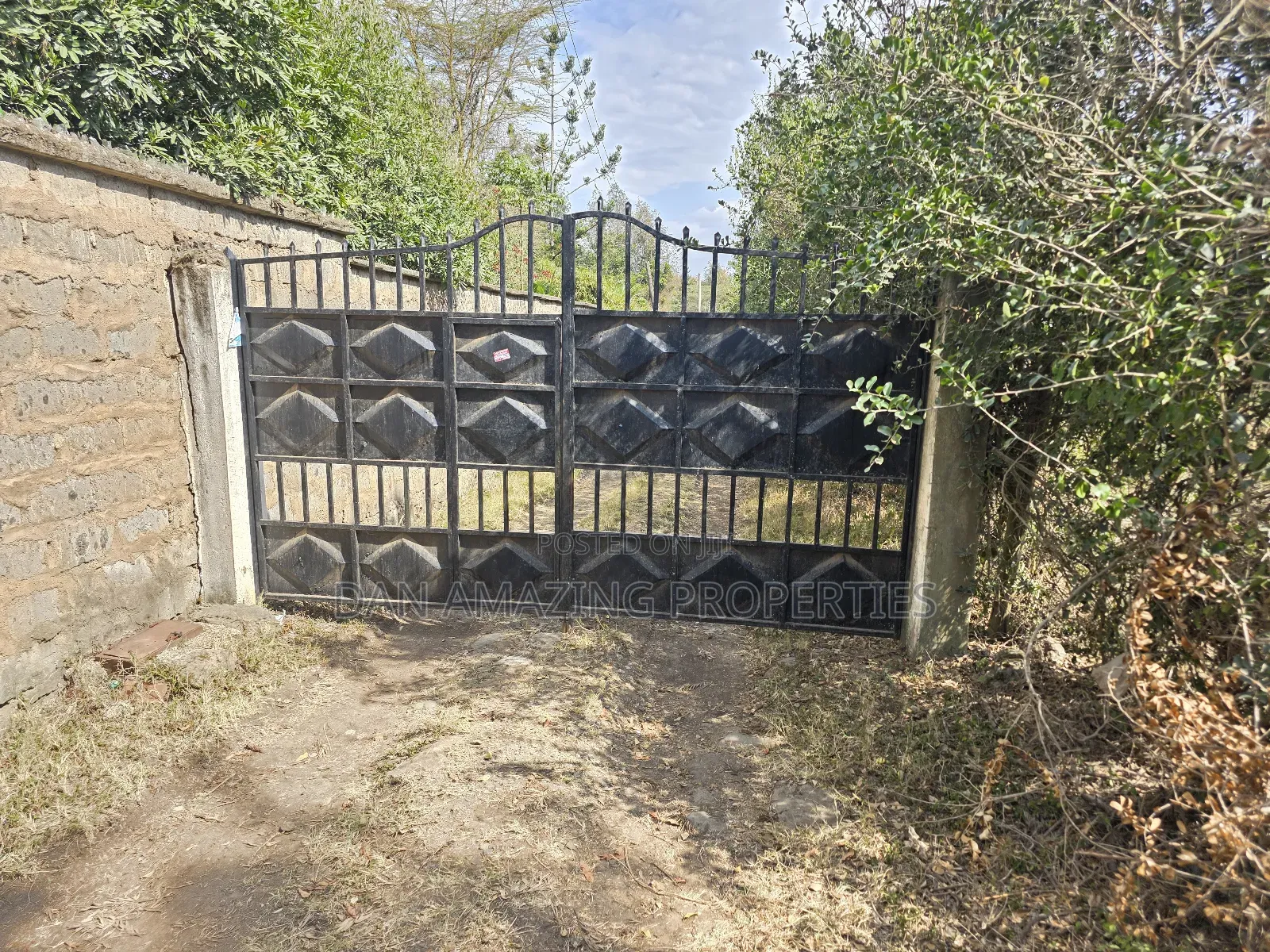 50 by 100 Pieces of Land in Matasia Memusi for Sale