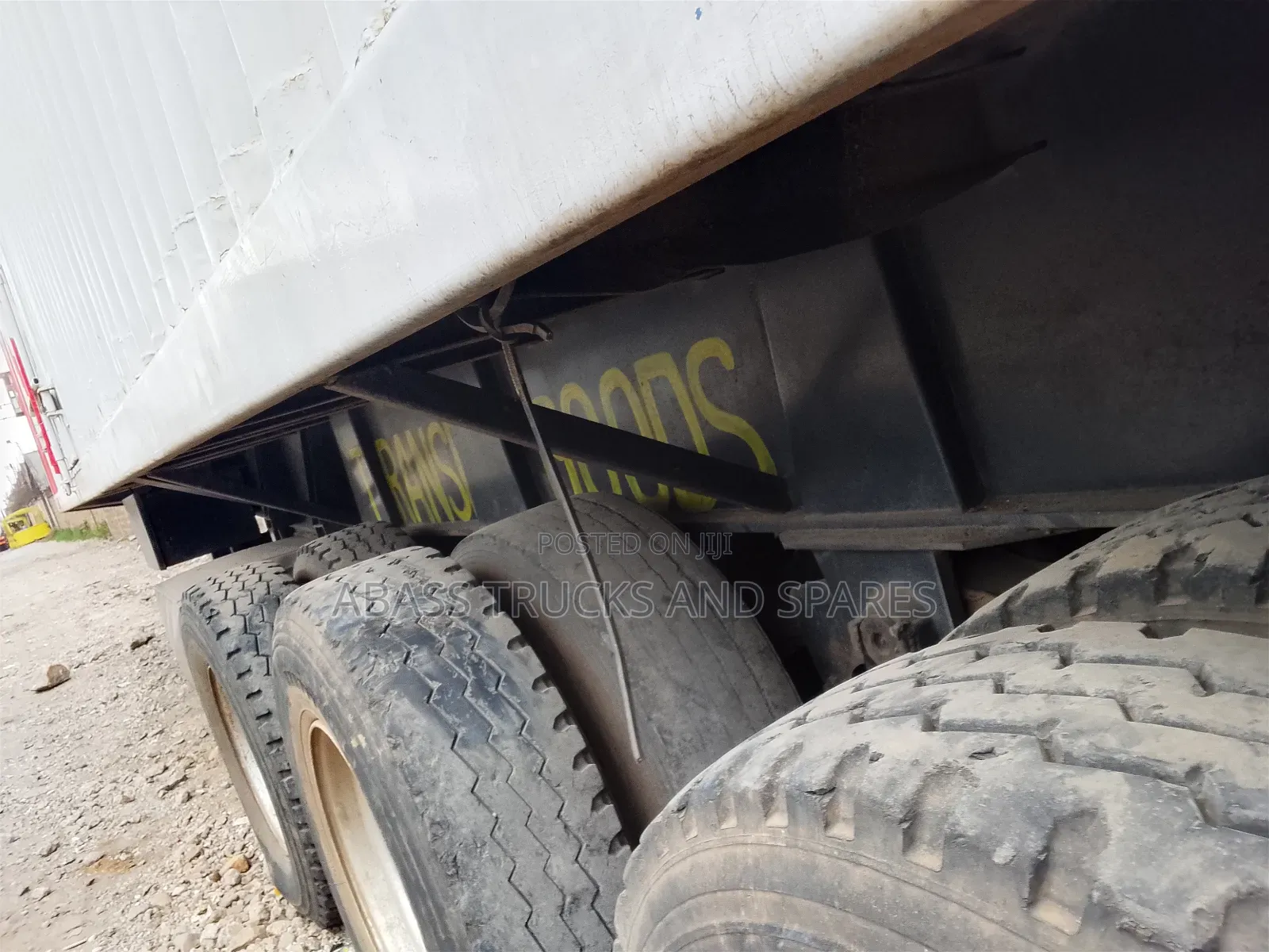 Boxbody Bachu Tarela ZE Sevi Perss 2m Location Nairobi Abass