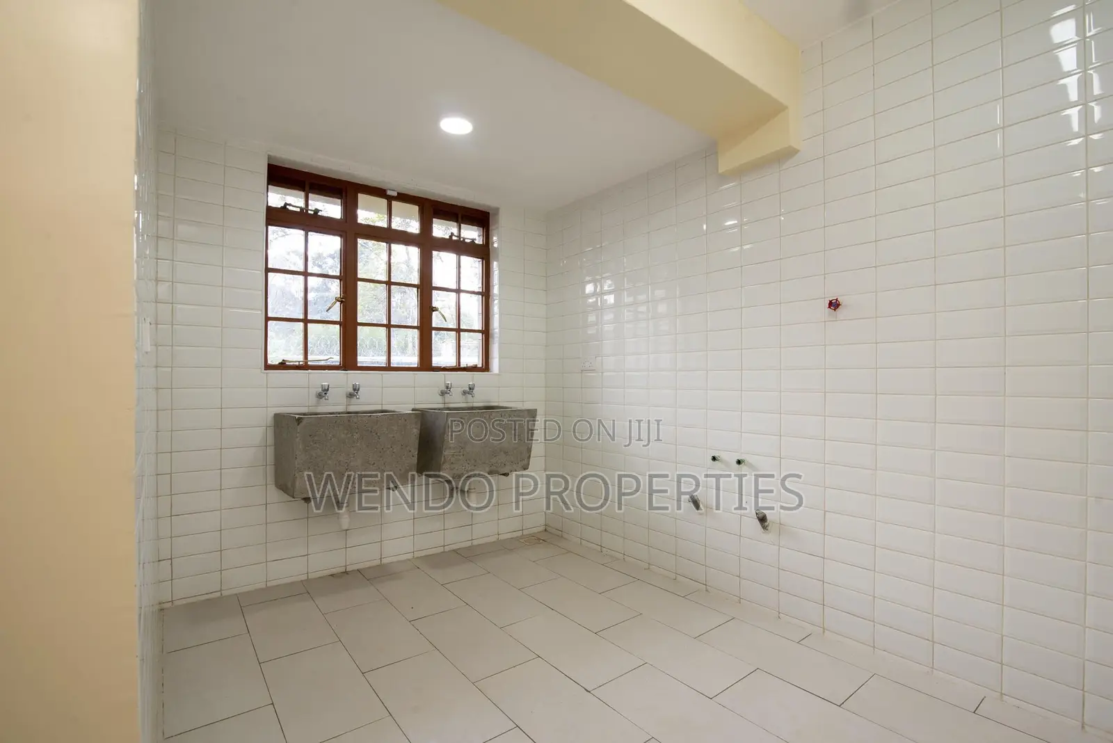 7bdrm House in Windy Ridge, Karen C for rent
