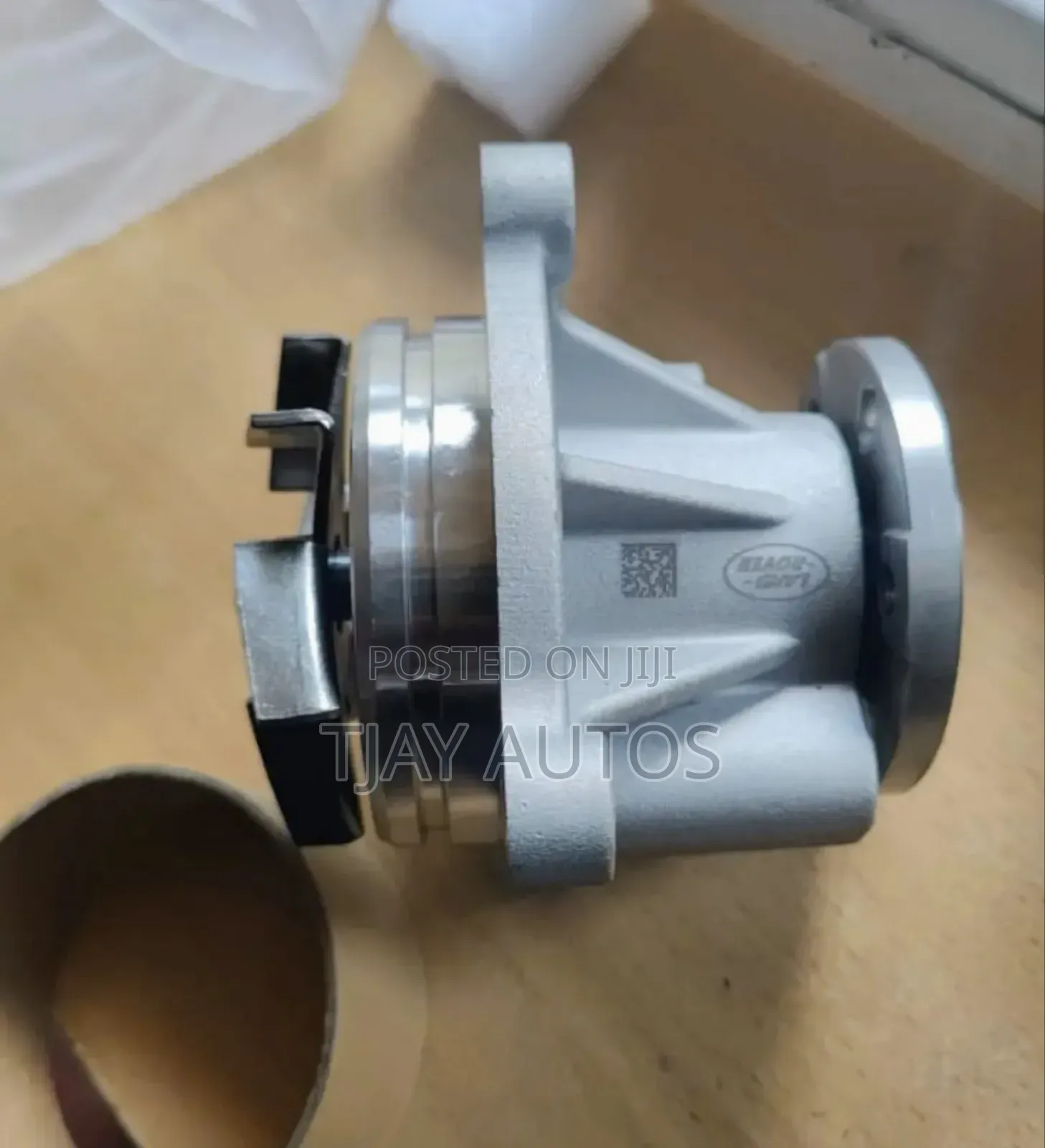 4.4l Diesel Lr022688 Water Pump for Land Rover Range Rover Vogue