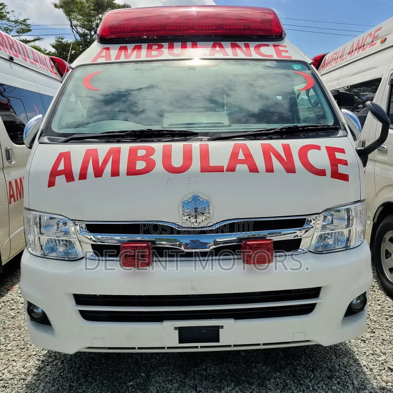 Toyota HiAce 2018 White