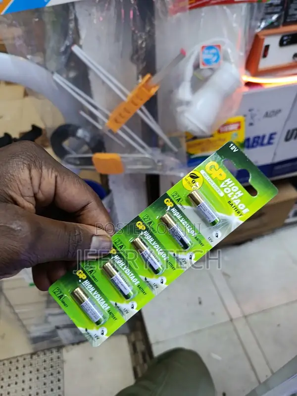 Gp High Voltage Battery 12v 27a