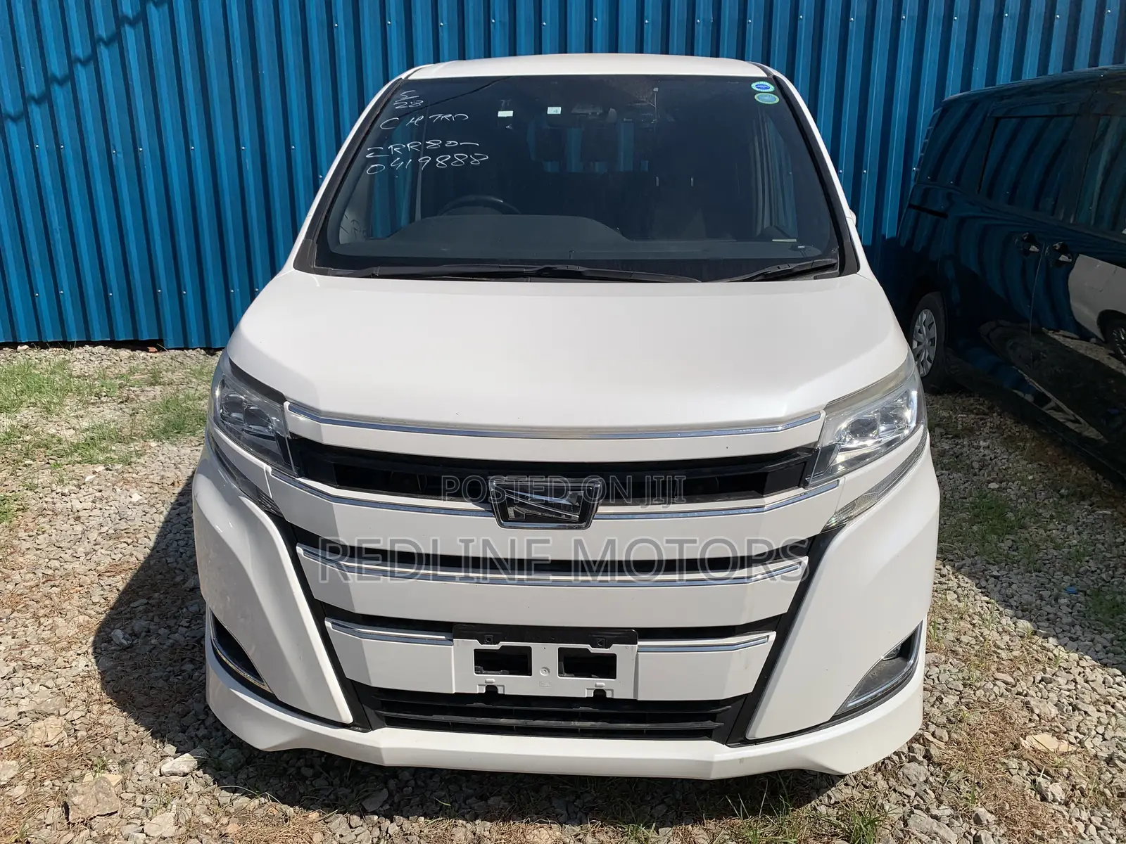 Toyota Noah 2.0 FWD (7 Seater) 2018 White
