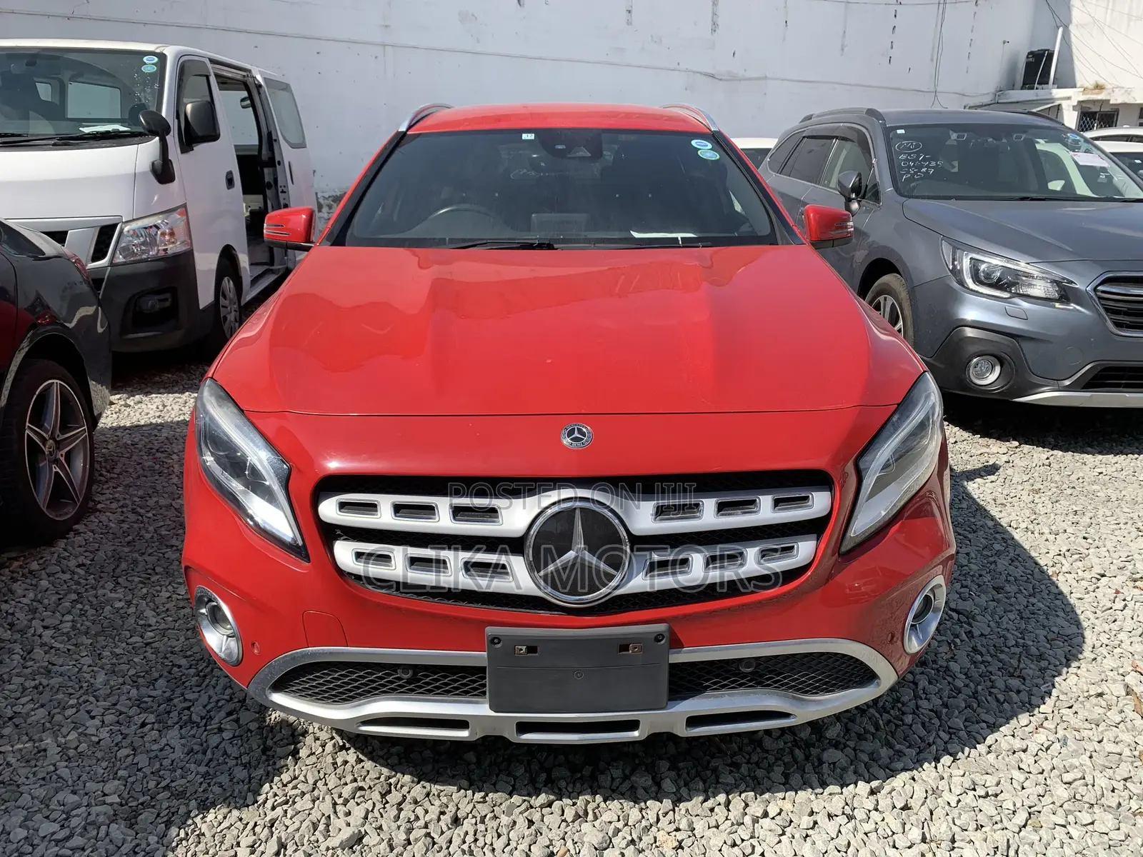 Mercedes-Benz GLA-Class 2018 Red