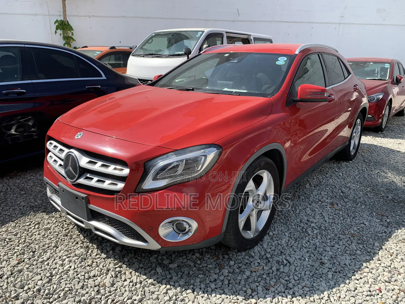 Mercedes-Benz GLA-Class 2018 Red