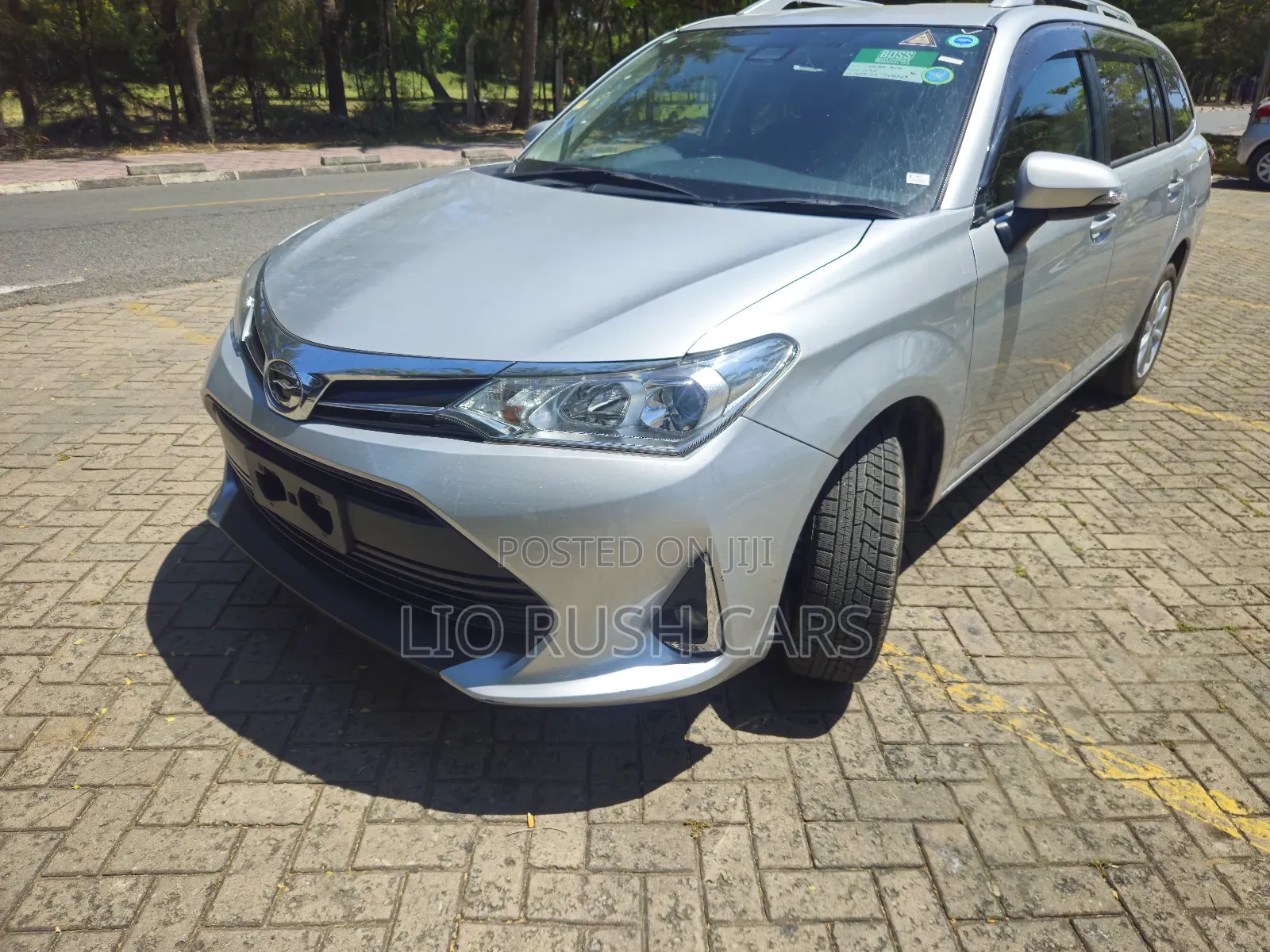 Toyota Corolla Fielder 2019 Silver