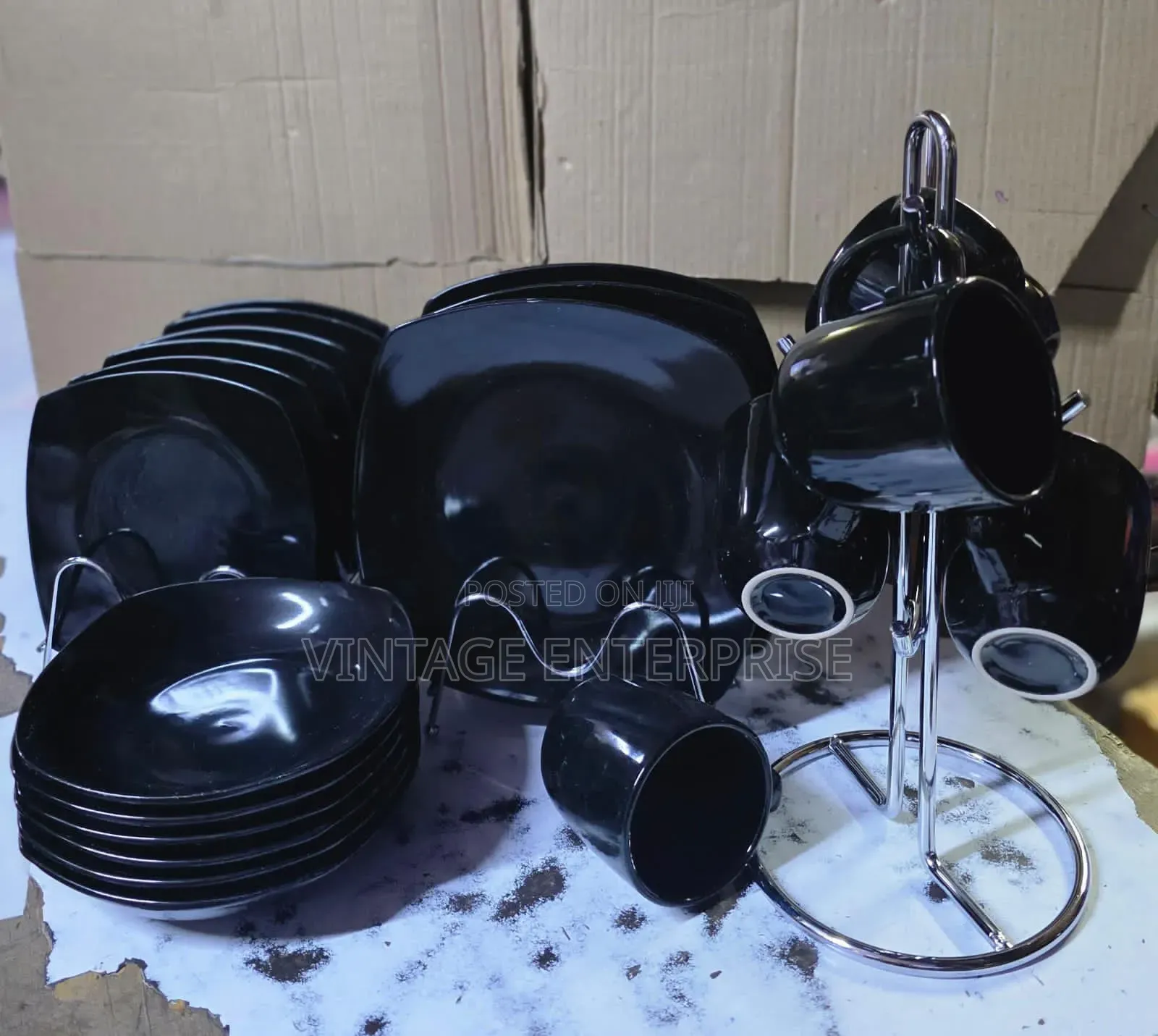24 PCS Dinner Set Black Ceramic
