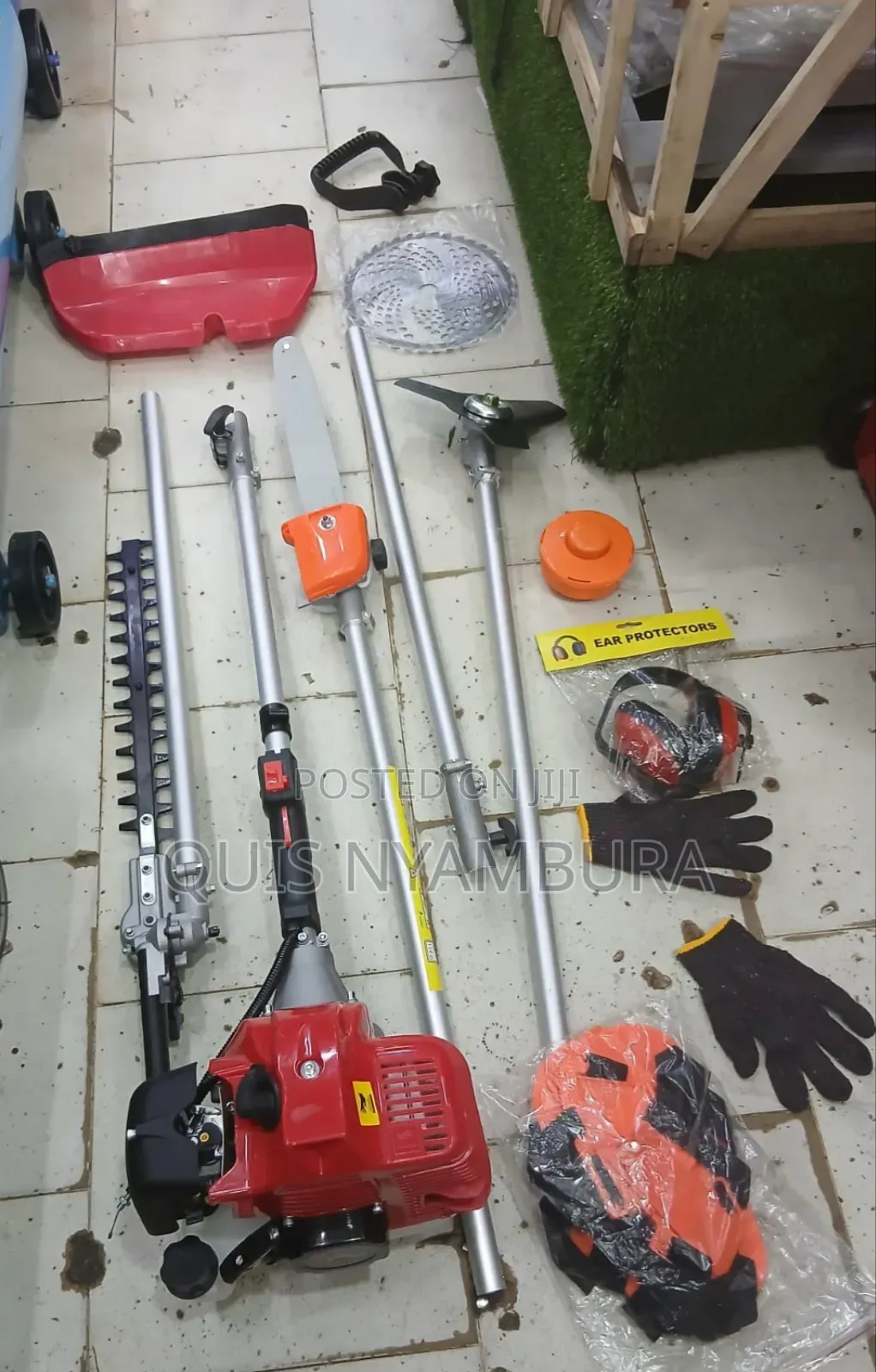 4 Stroke Multifunctional Brush Cutter With Hedge Trimmer and Chainsaw